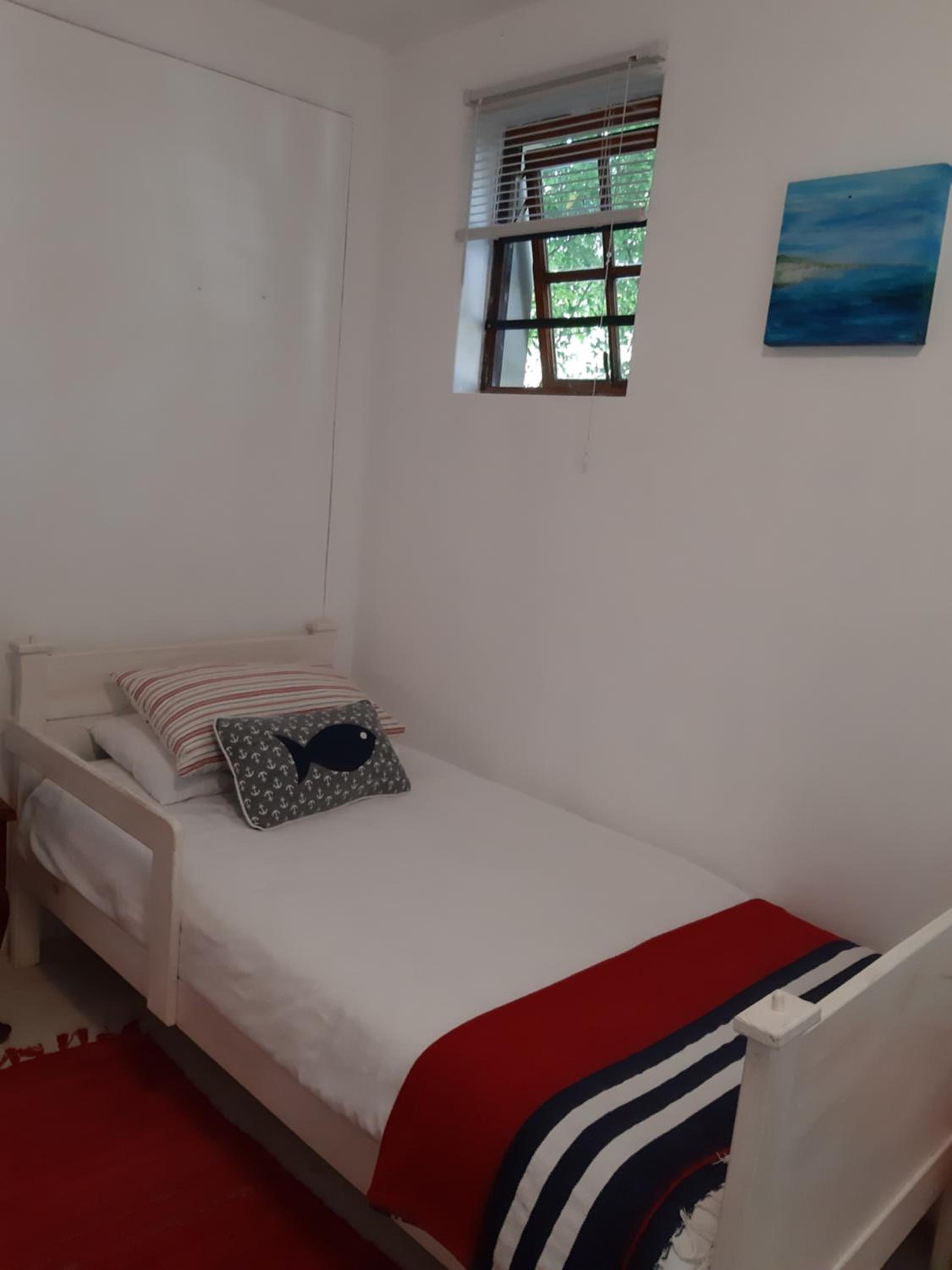 Three-Bedroom House photo 1