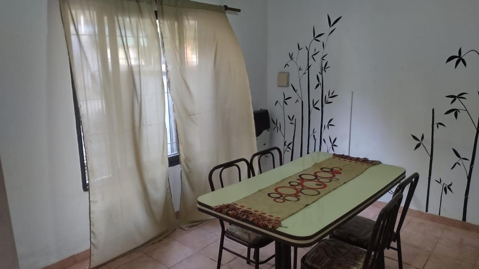 One-Bedroom House photo 2