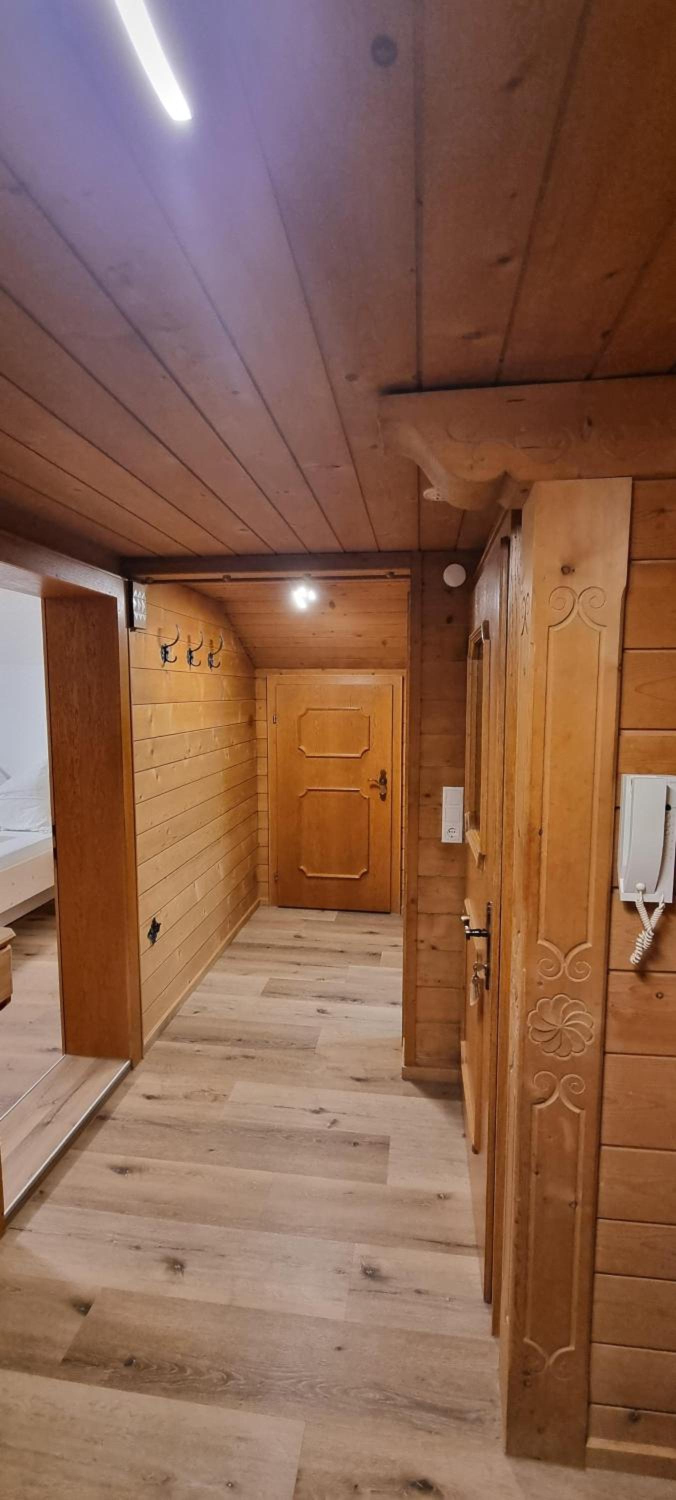 Two-Bedroom Apartment with Shower  photo 3