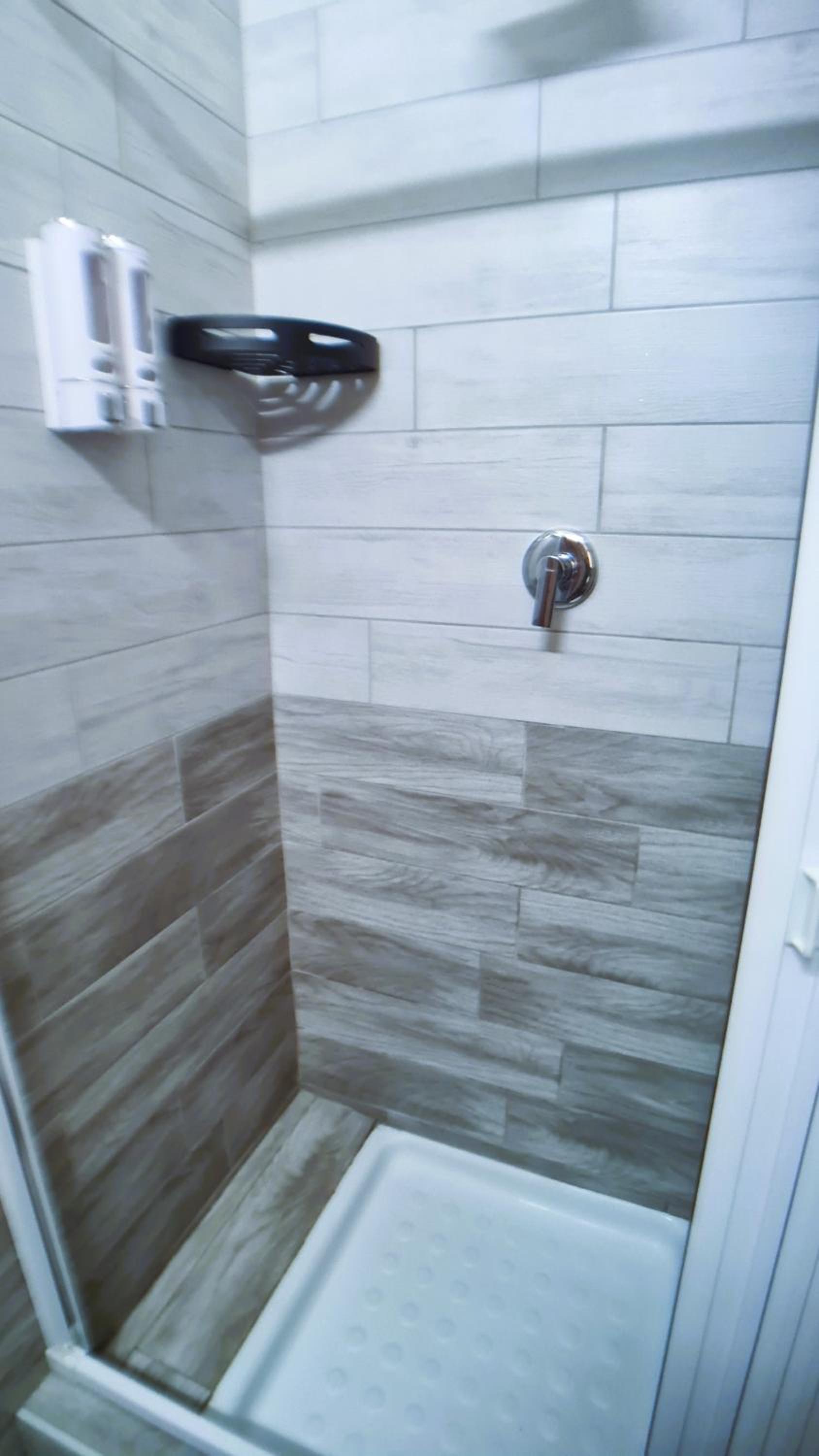 Double or Twin Room with Shared Bathroom photo 3