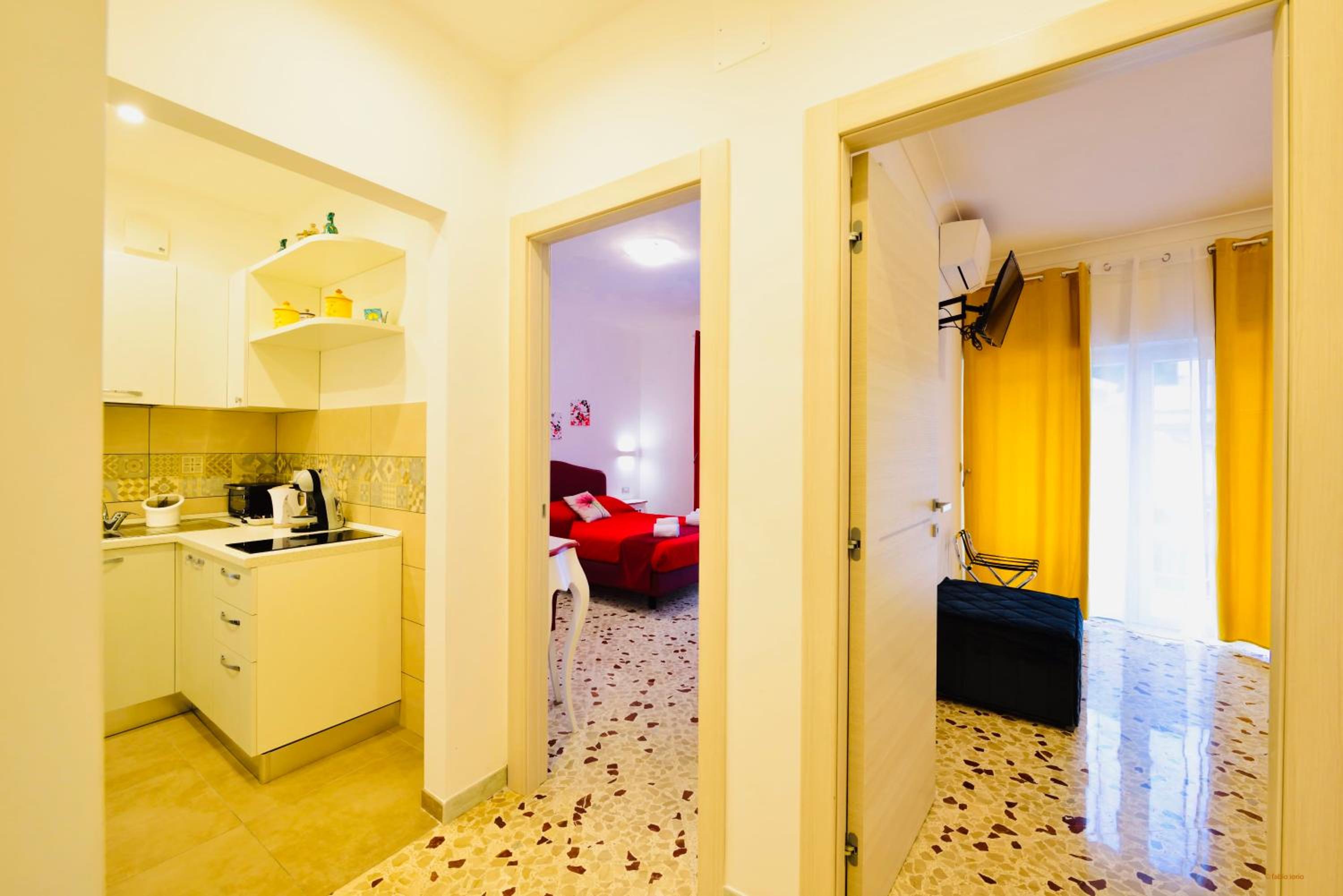 Apartment with Balcony photo 2