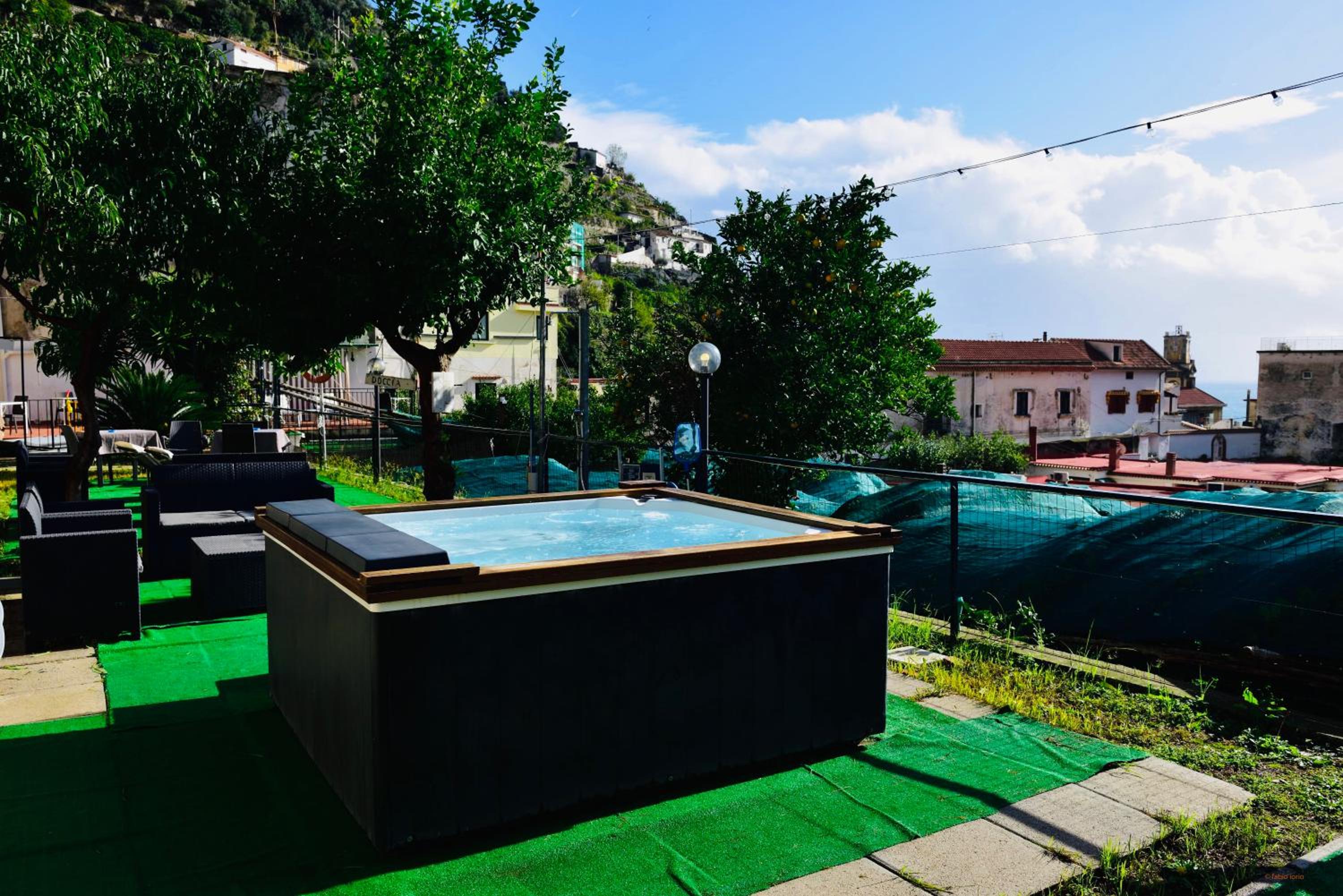 Superior Apartment with Spa Bath and Terrace photo 2