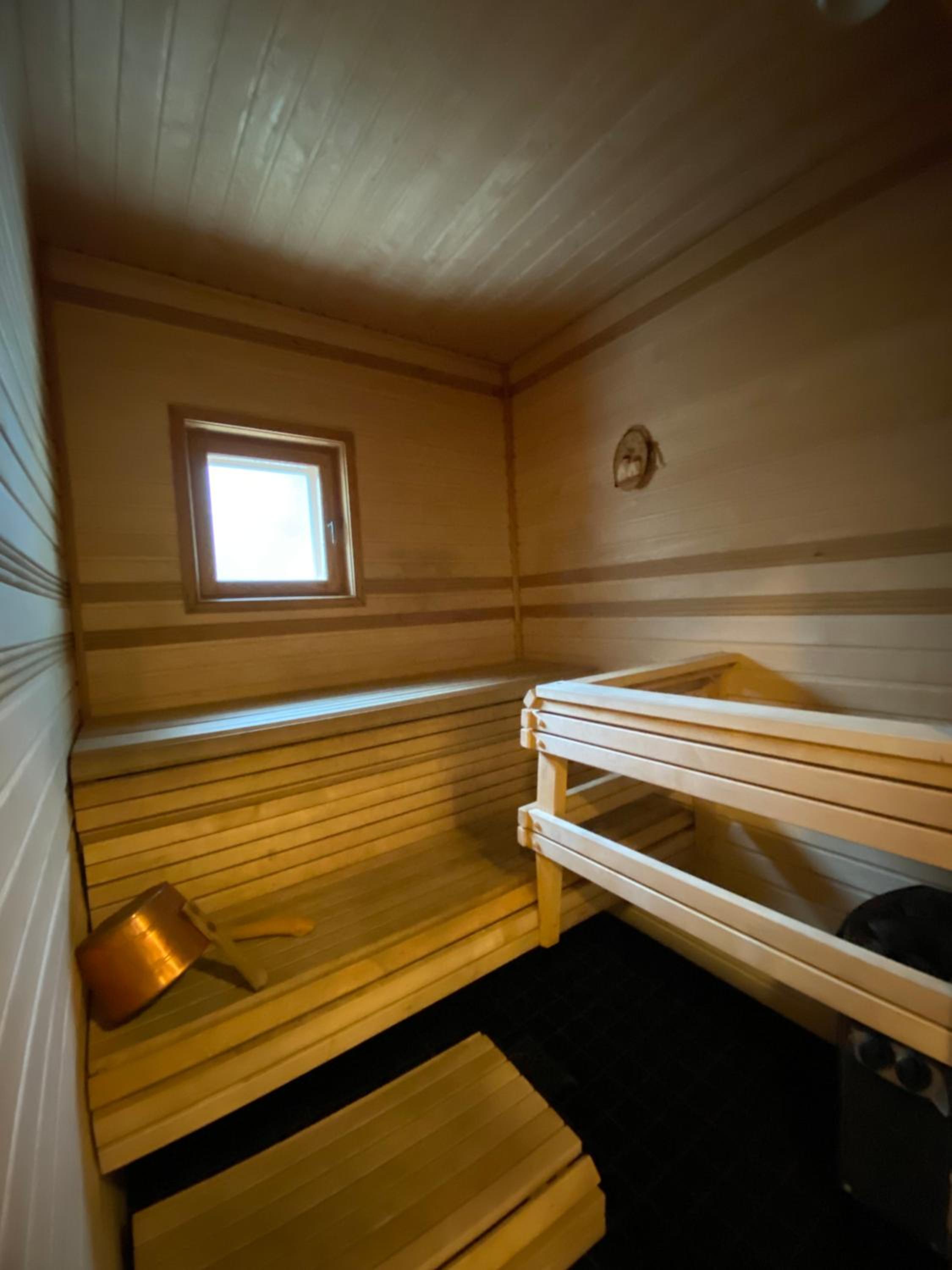 Three-Bedroom Apartment - Photo 19
