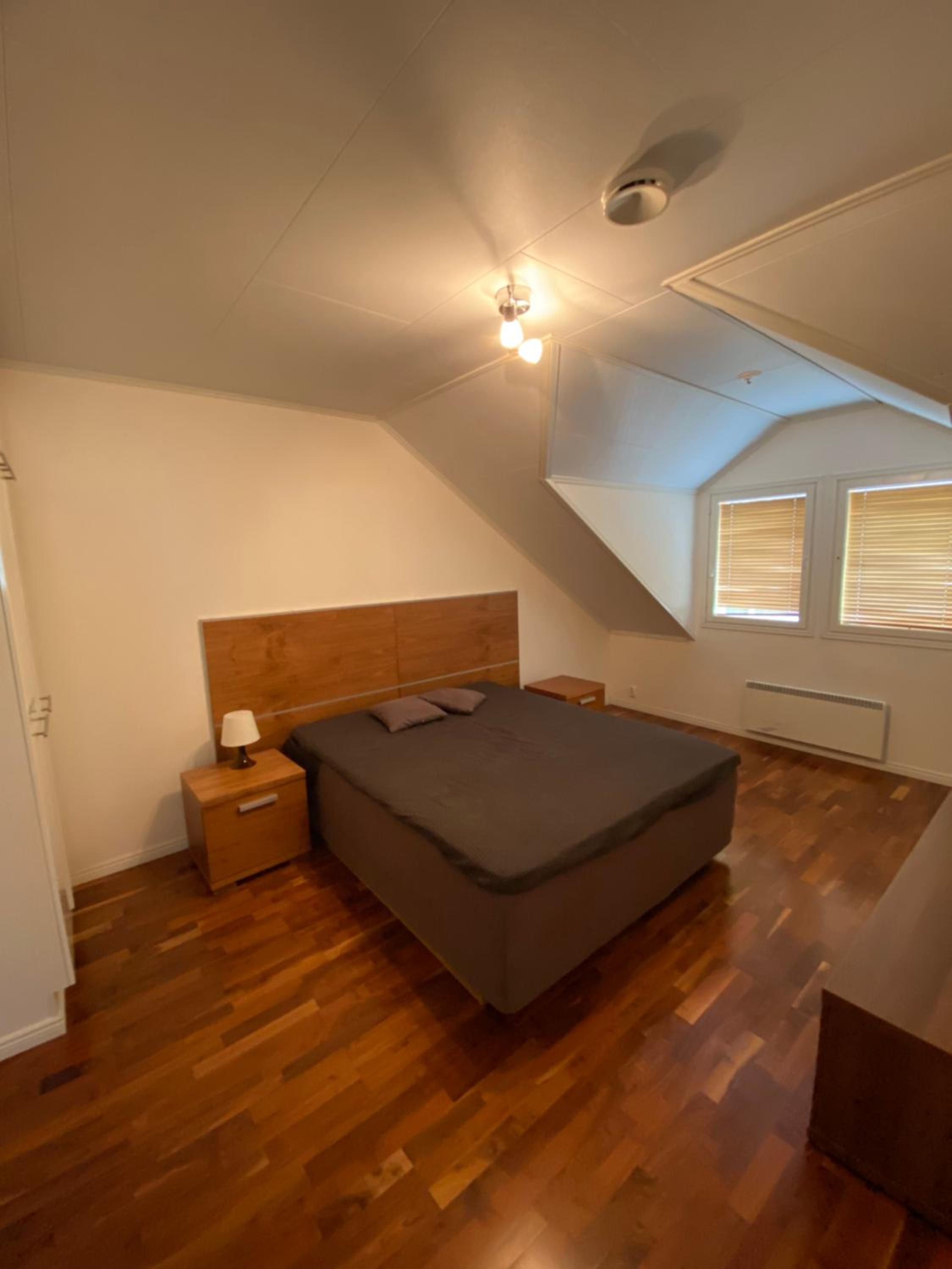 Three-Bedroom Apartment - Photo 12