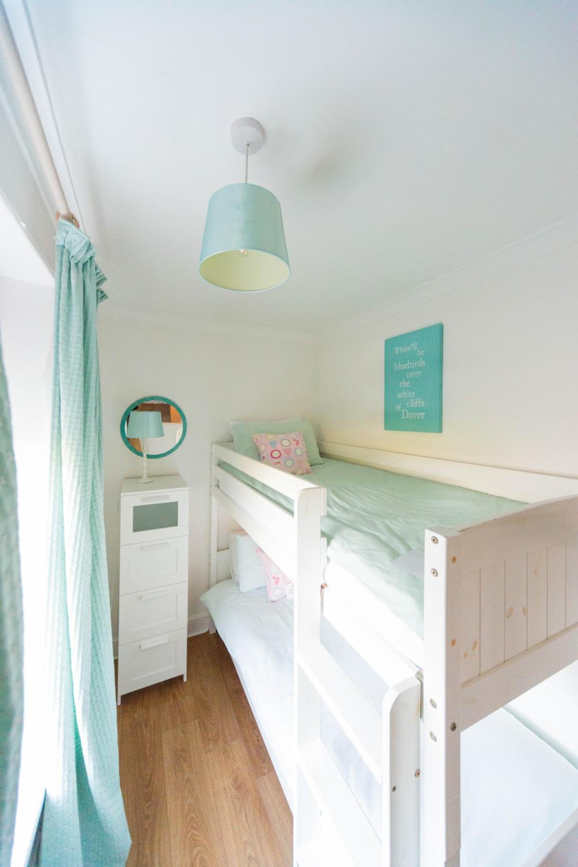 Four-Bedroom House - Photo 11