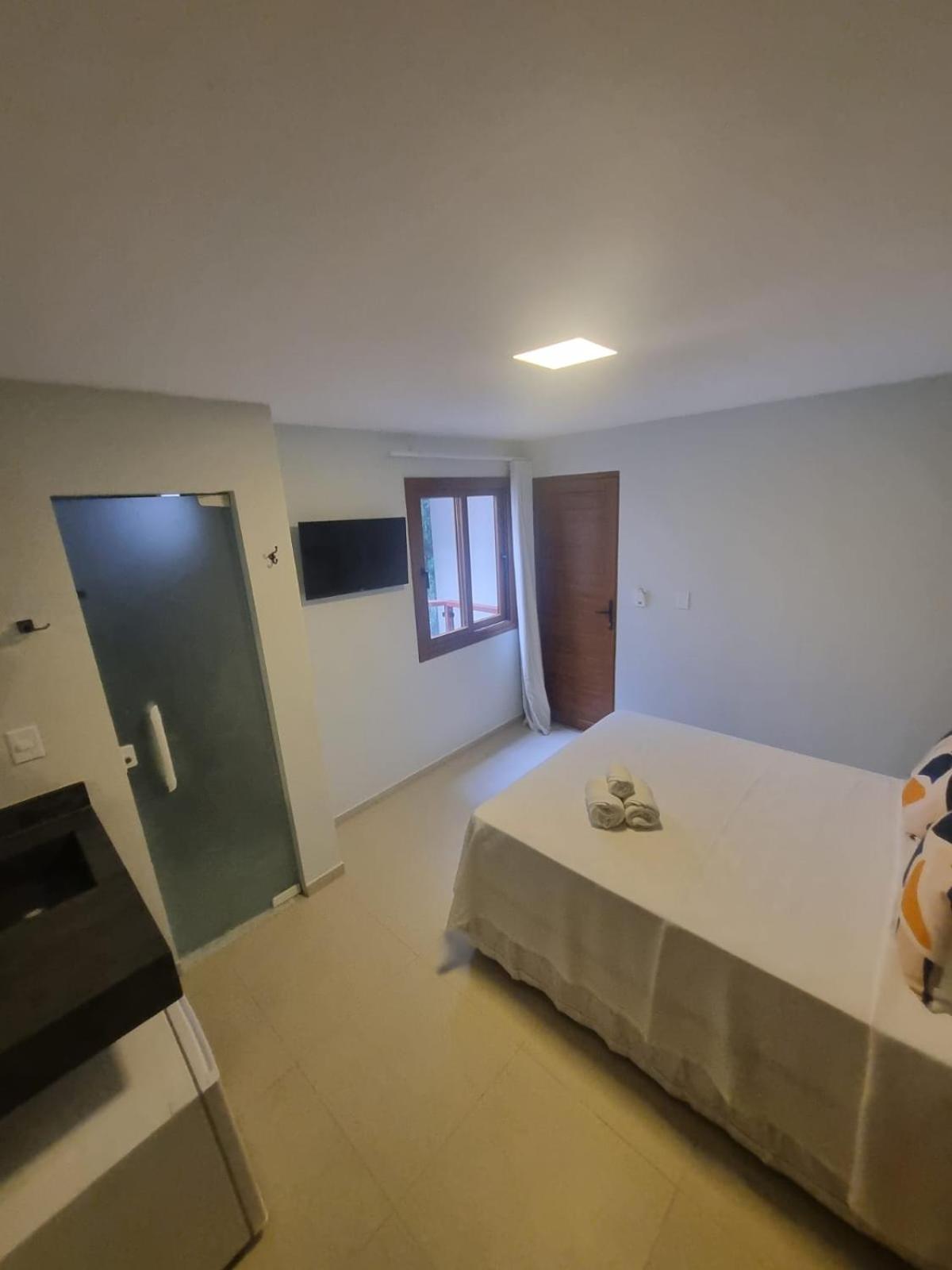 Standard Double Room - Photo 3