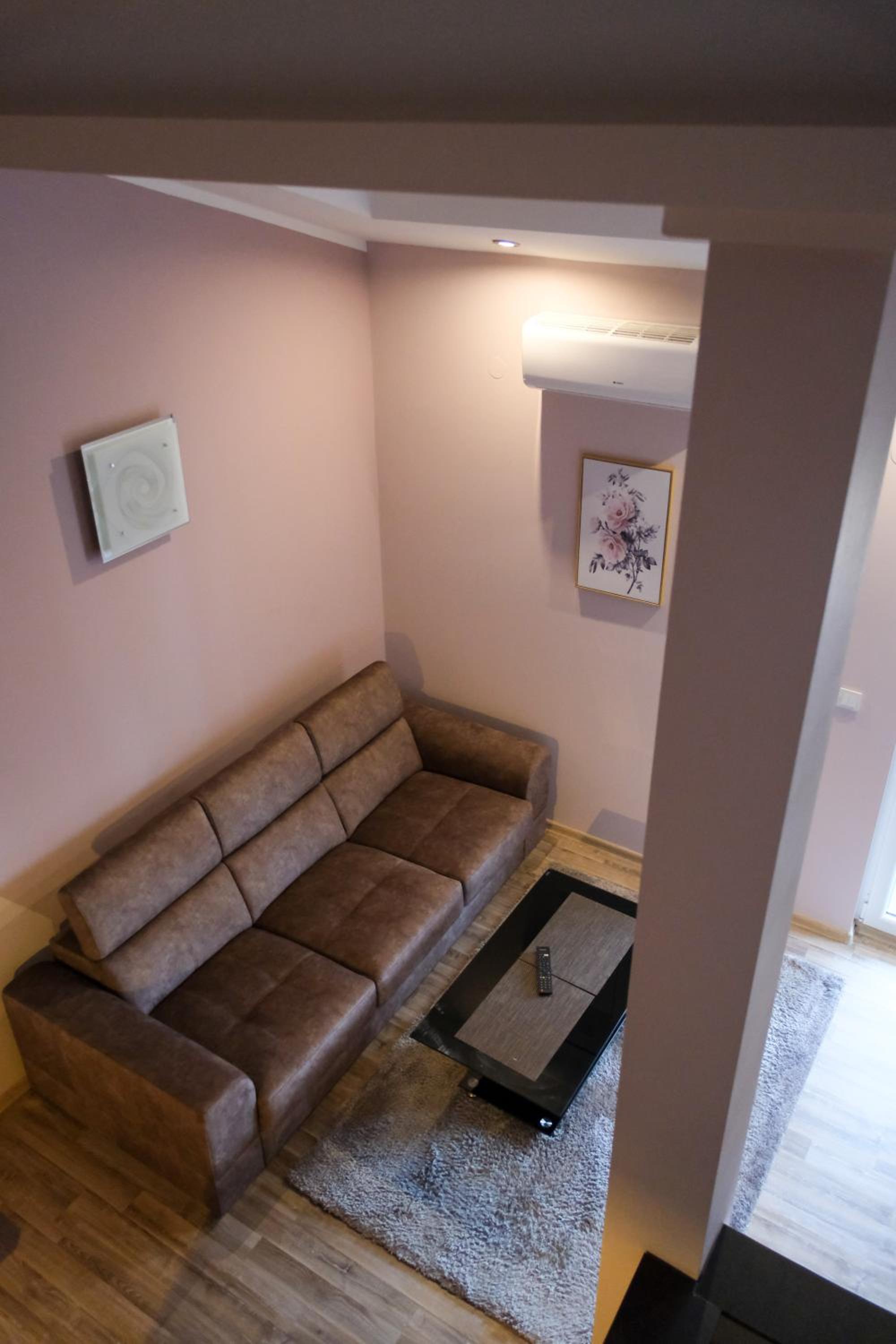Two-Bedroom Apartment - Photo 46