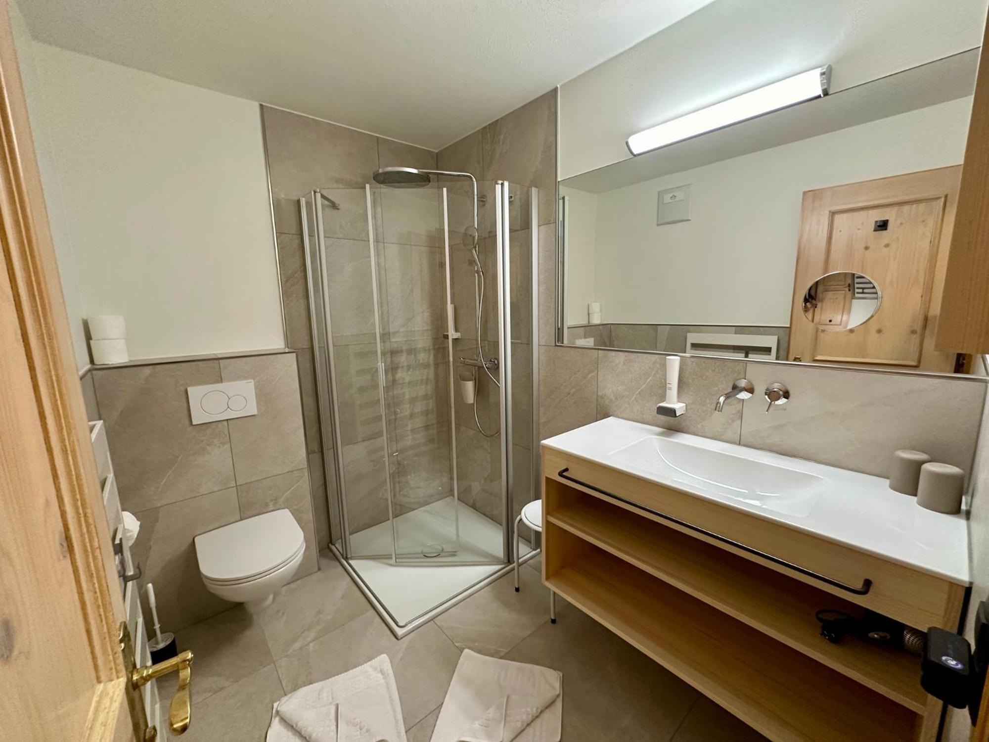 Double Room with Balcony photo 2