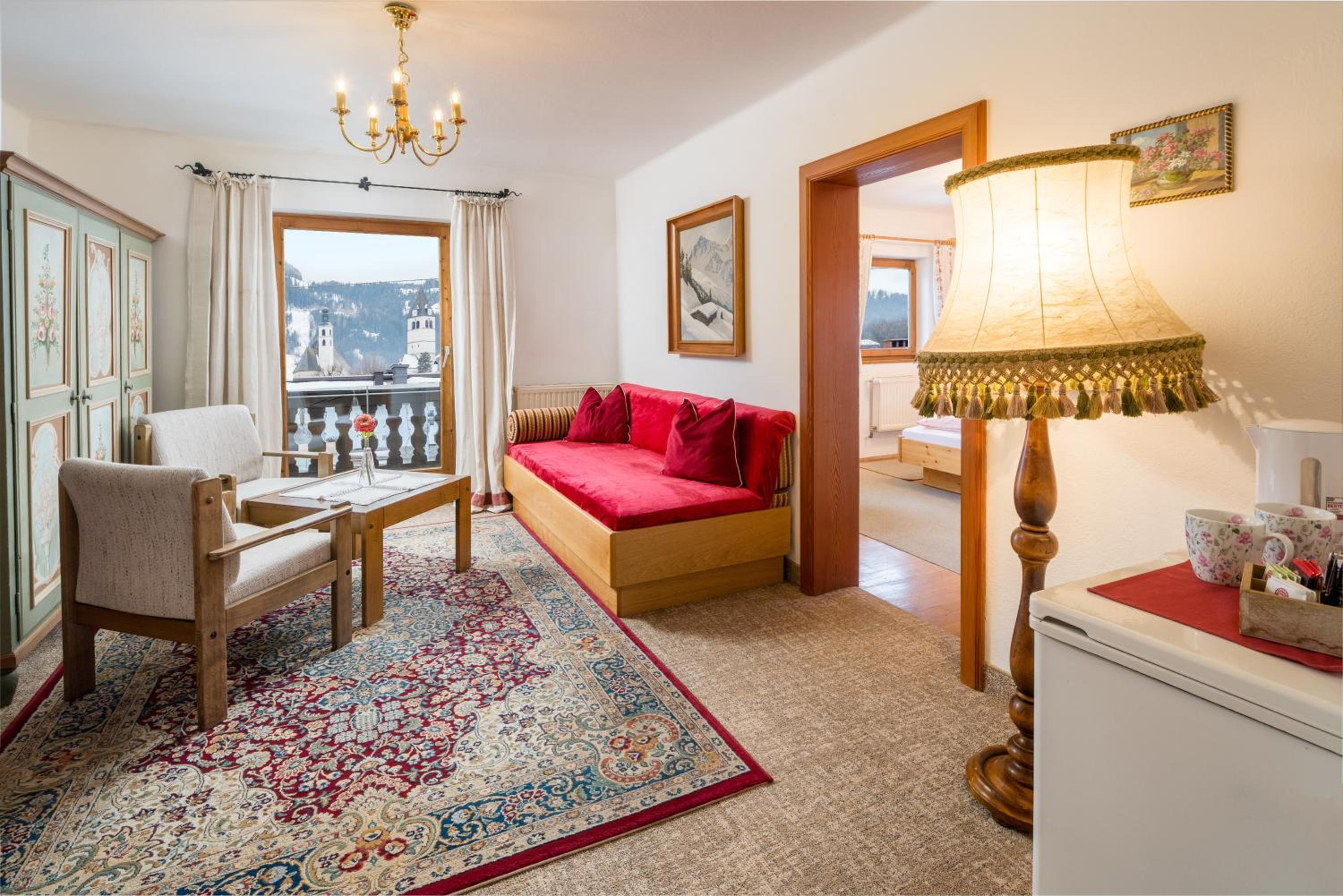 2 Bedroom and 2 Bathroom Suite with Balcony - Photo 5