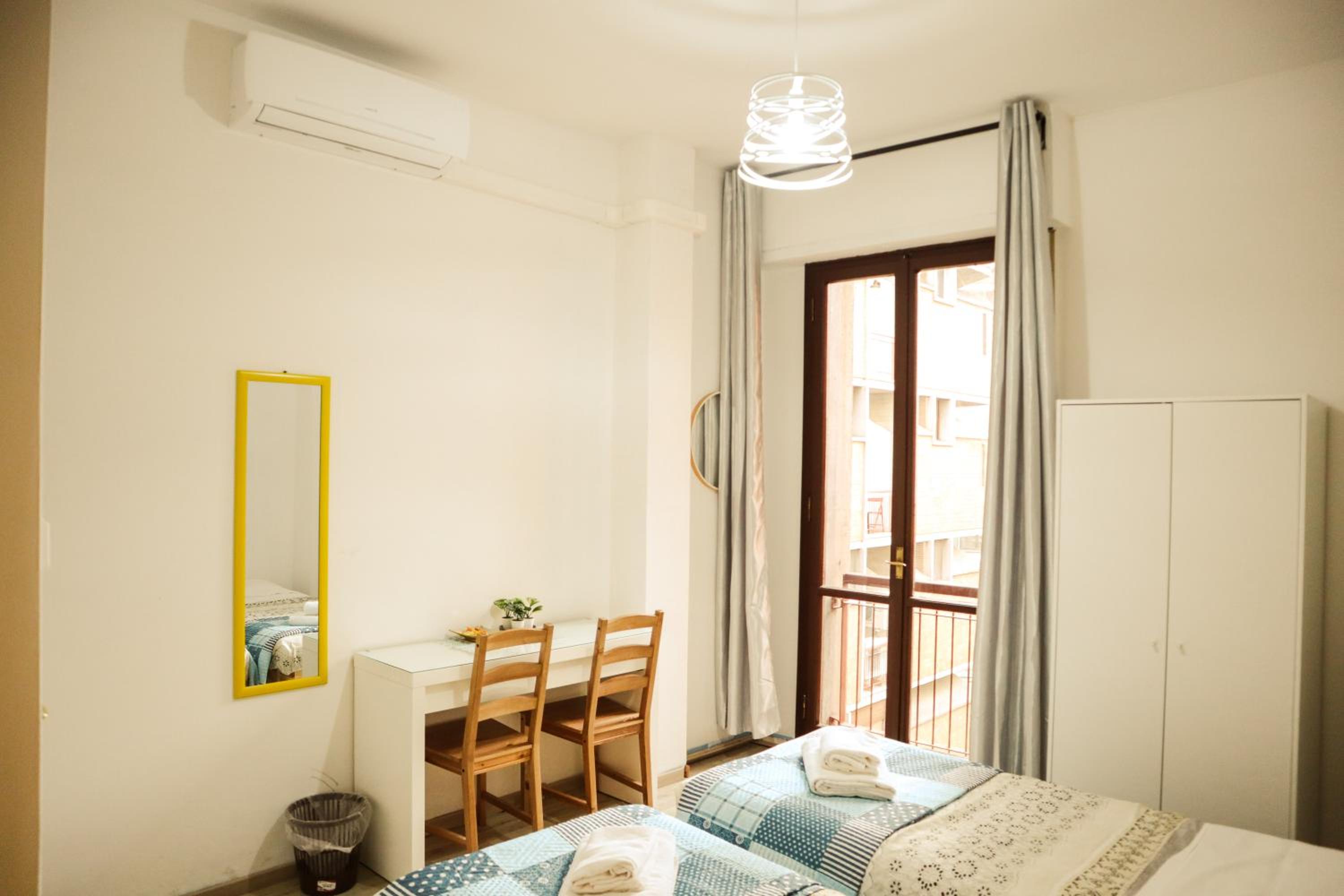 Large Double Room photo 2