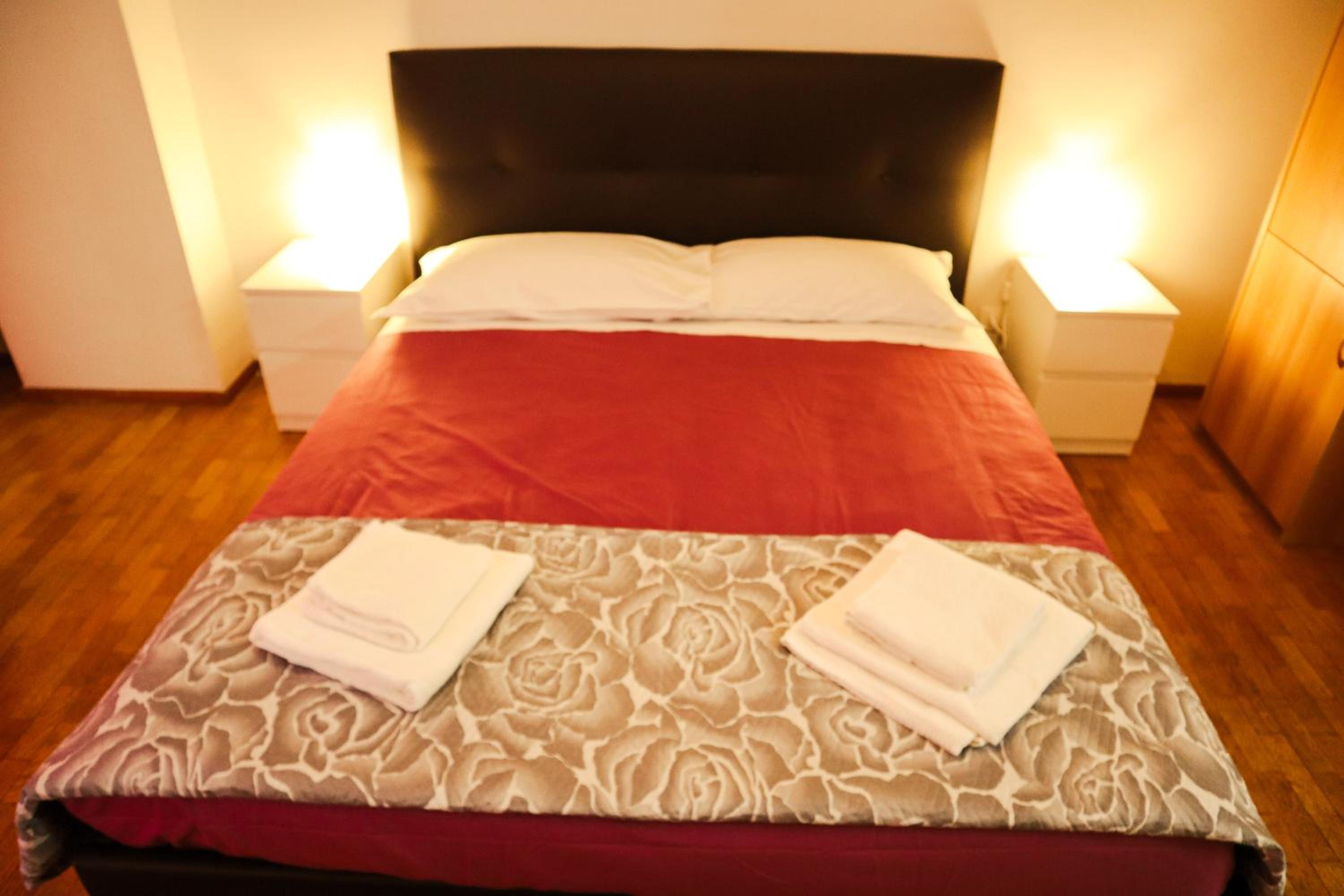 Standard Double Room With Shared Bathroom photo 2