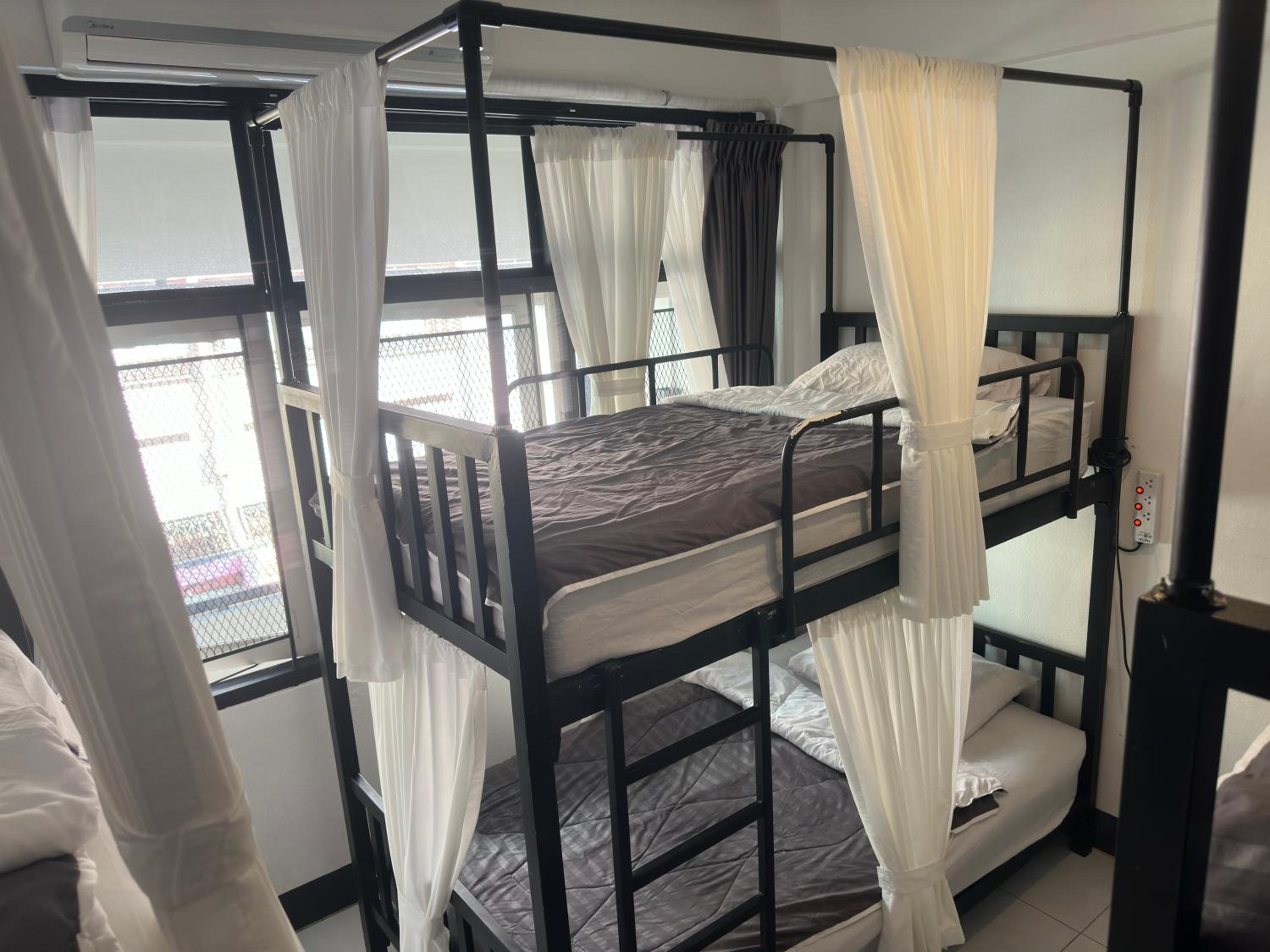 Bunk Bed in Mixed Dormitory Room photo 3