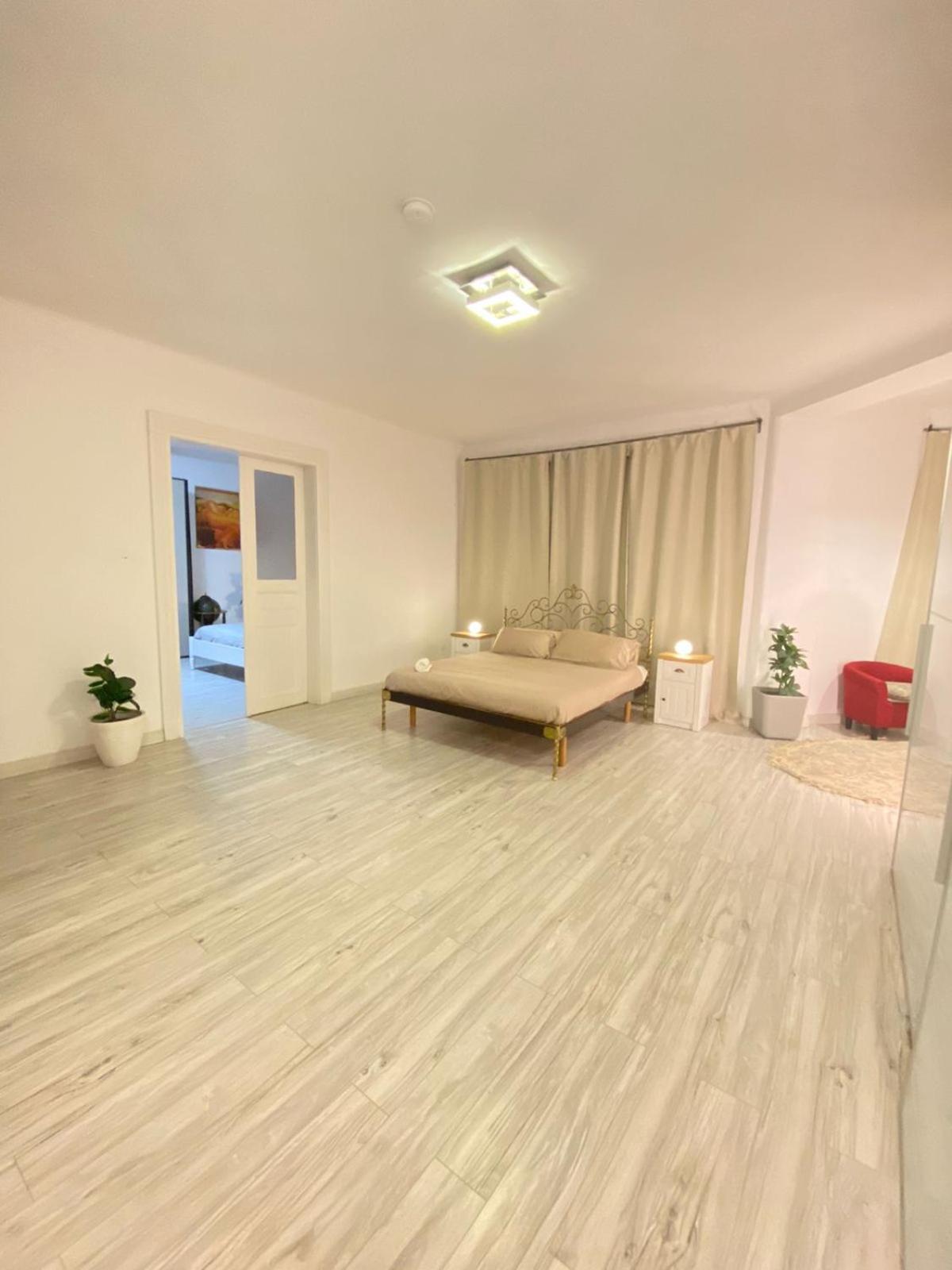 Two-Bedroom Apartment - Photo 40