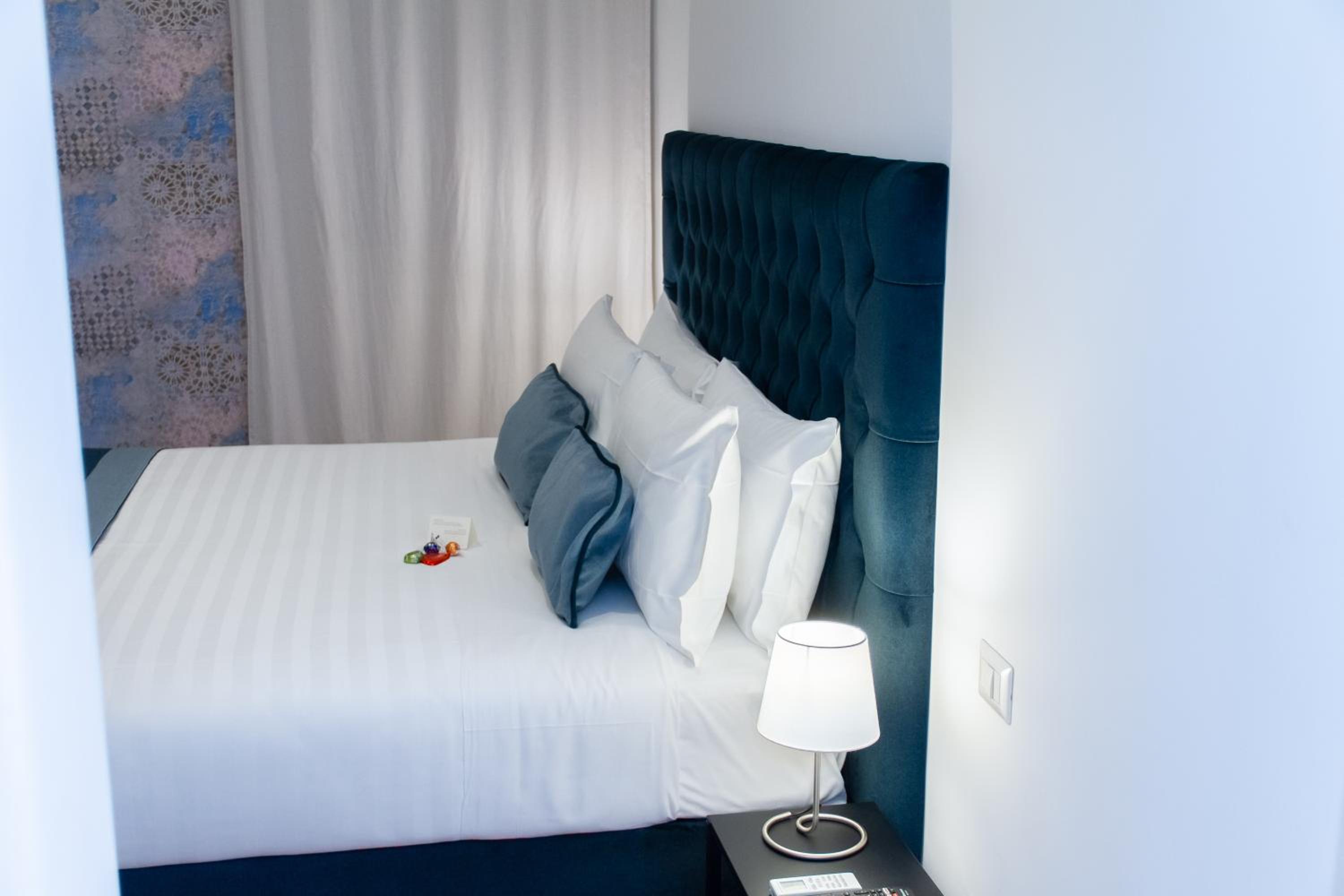 Superior Deluxe Double or Twin Room 