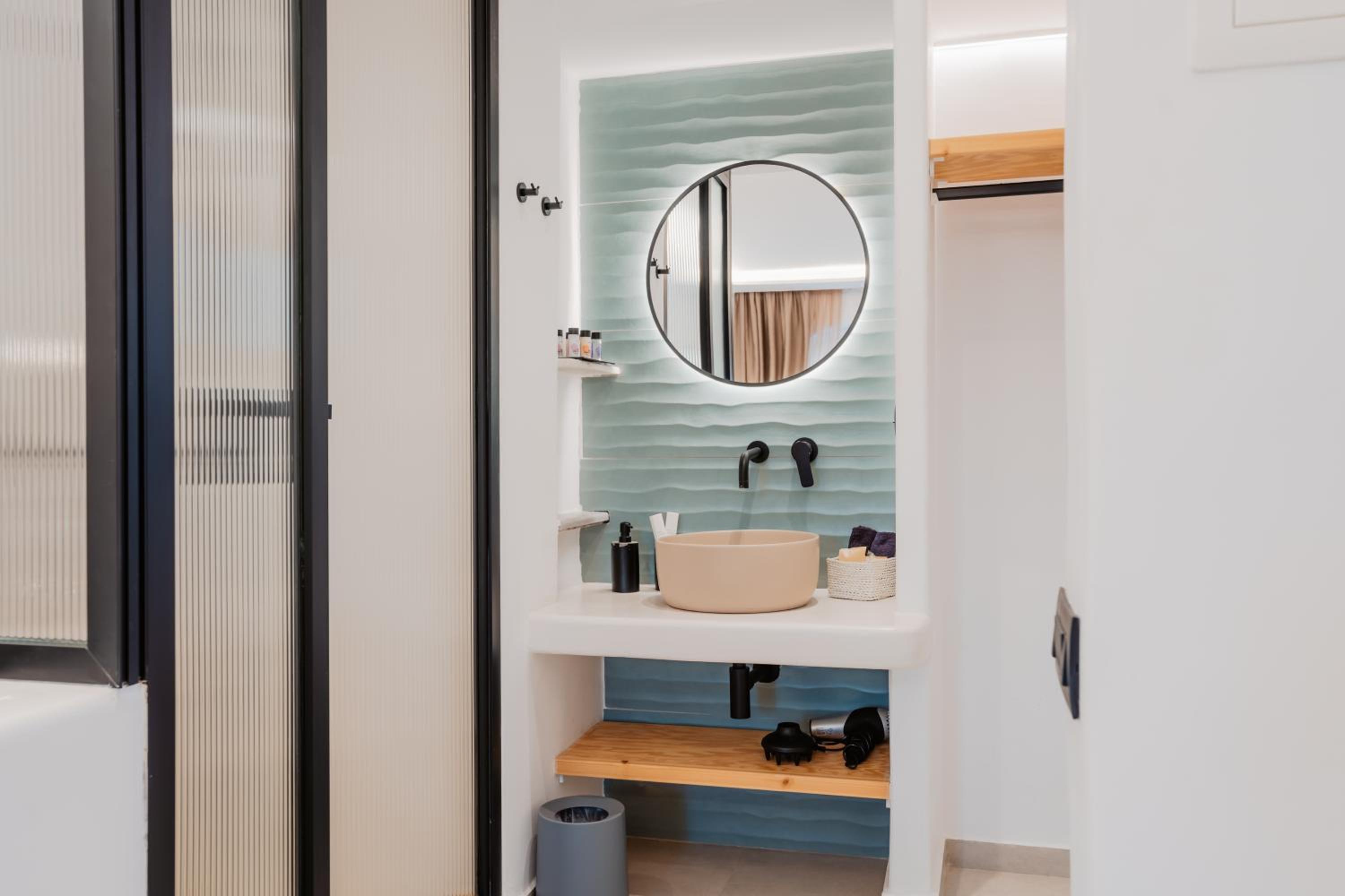 Suite with City View photo 3