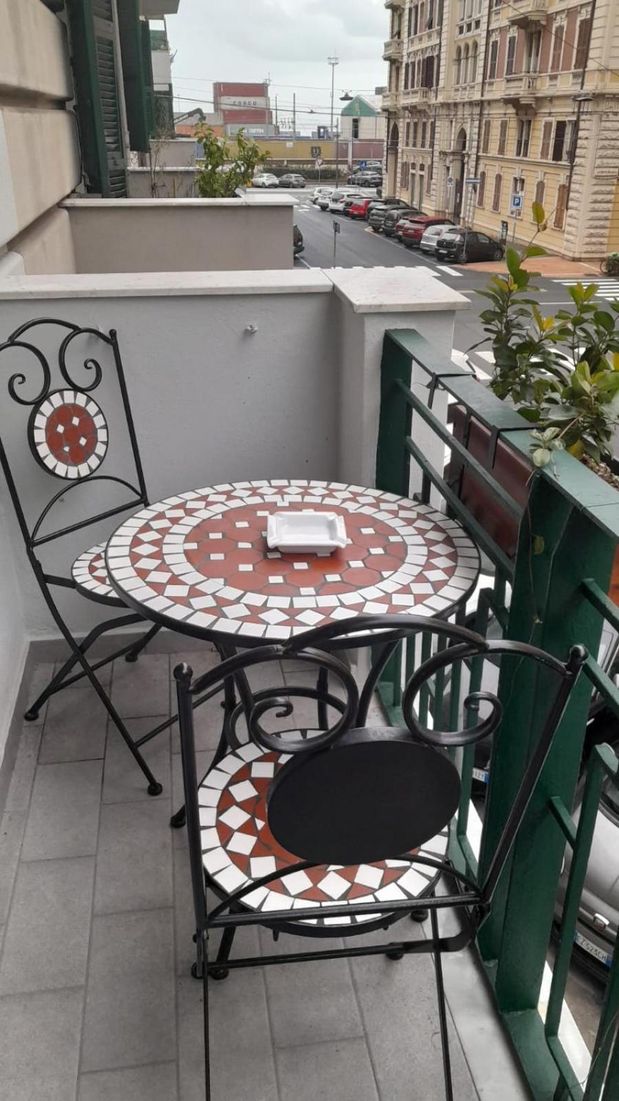Double or Twin Room with Balcony - Photo 3