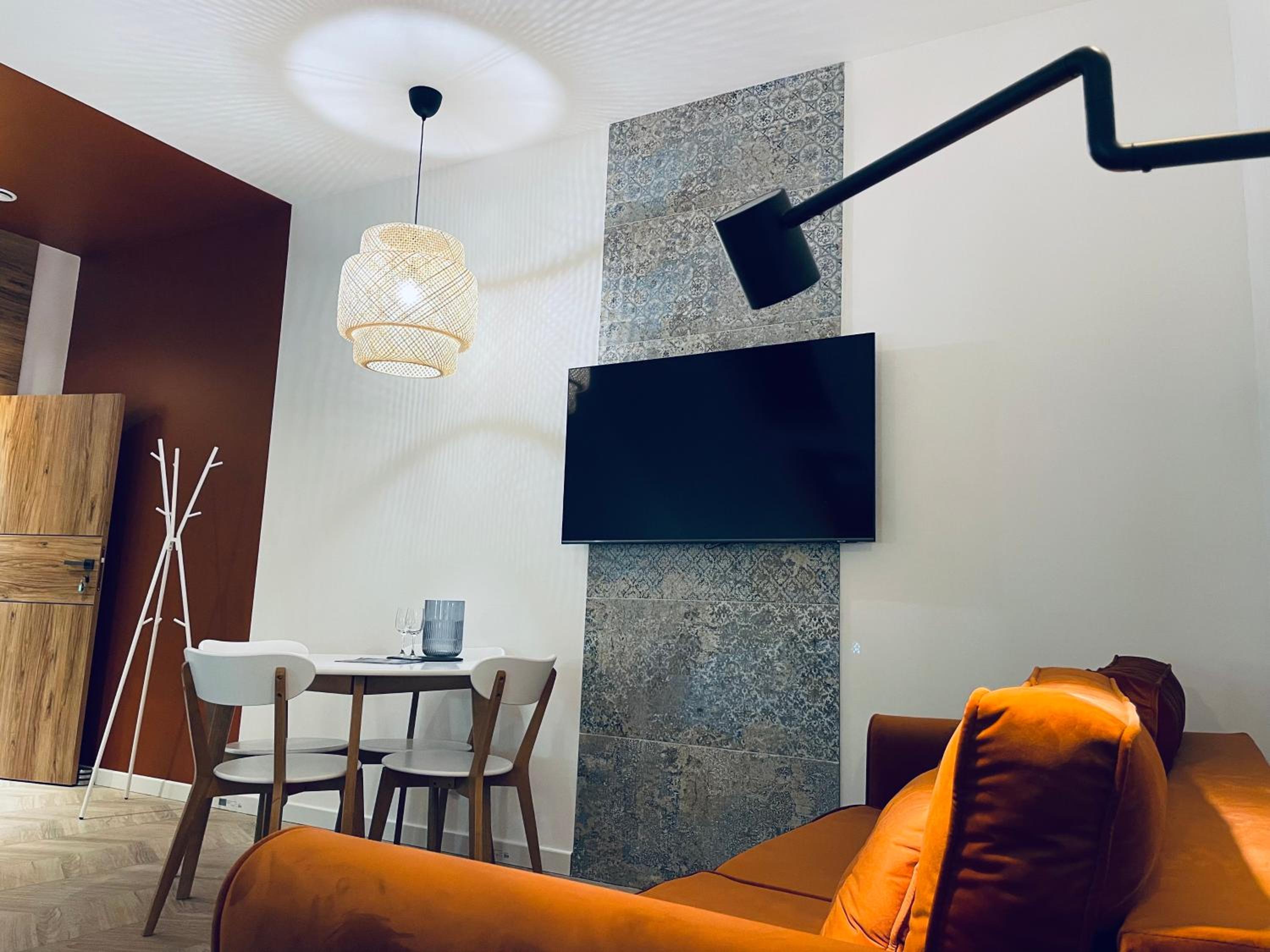 Studio Apartment photo 1
