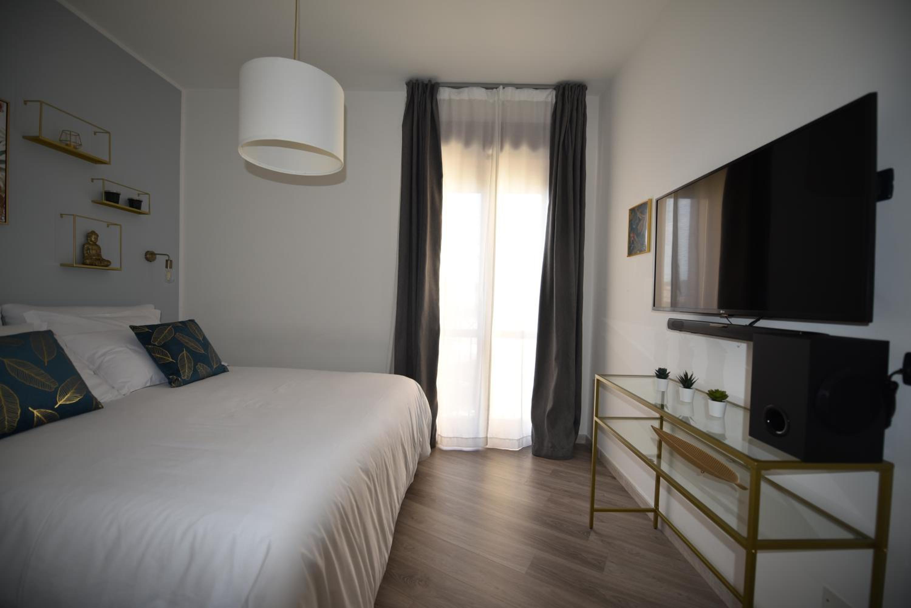 Deluxe Apartment - Photo 13