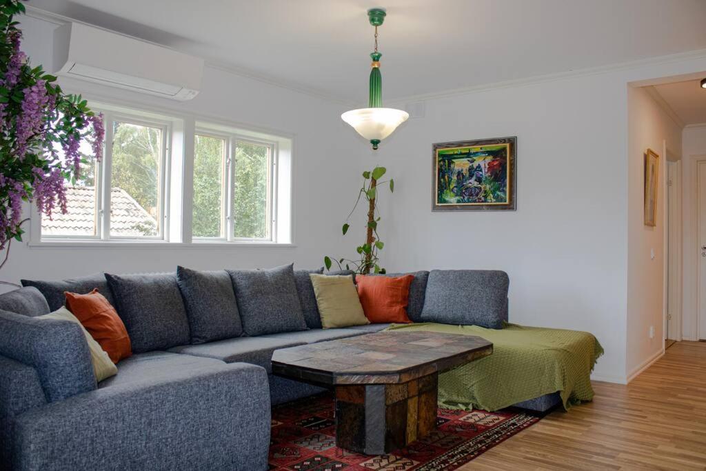 Three-Bedroom Apartment photo 1