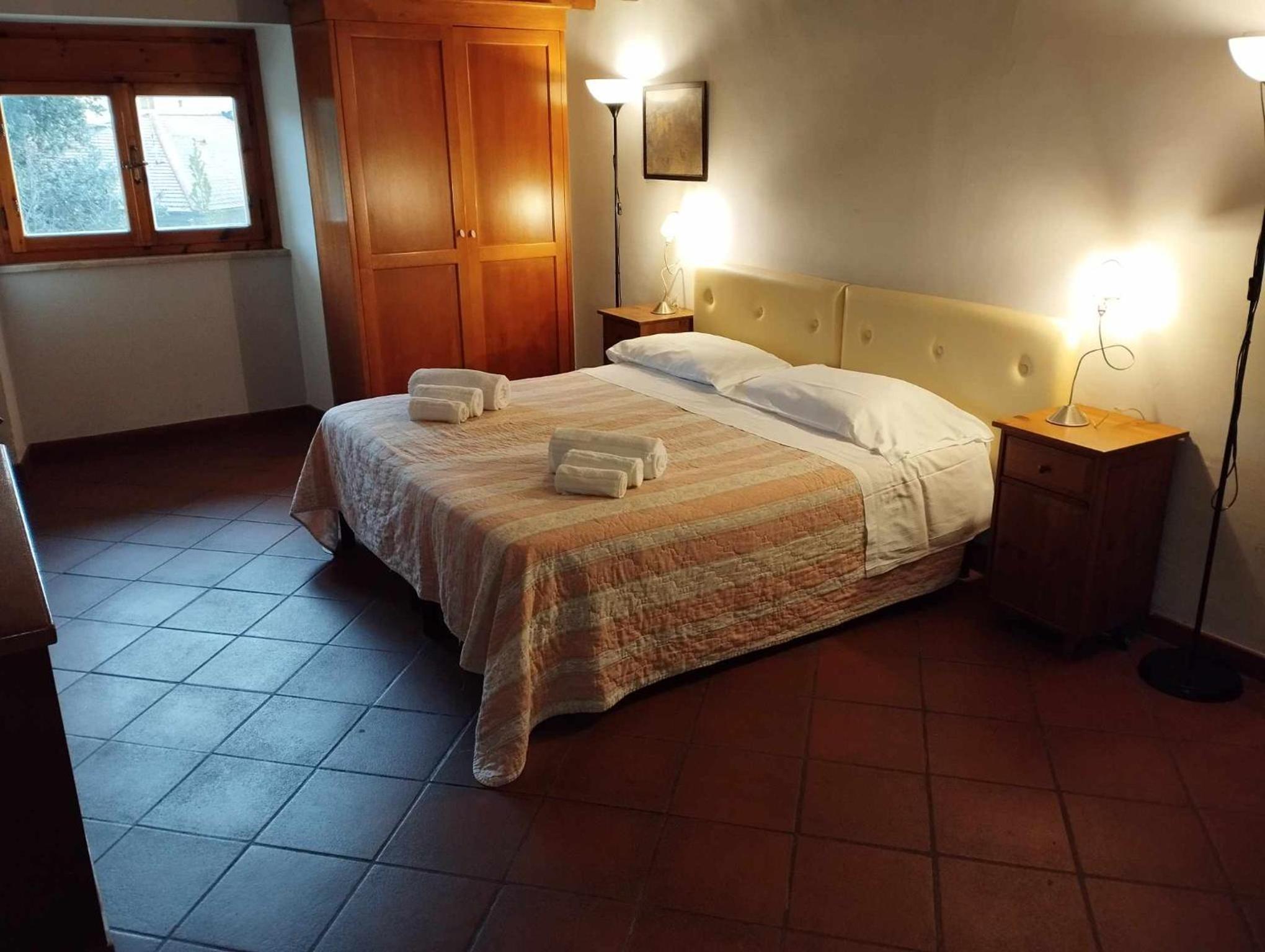 Triple Room with Private External Bathroom photo 1