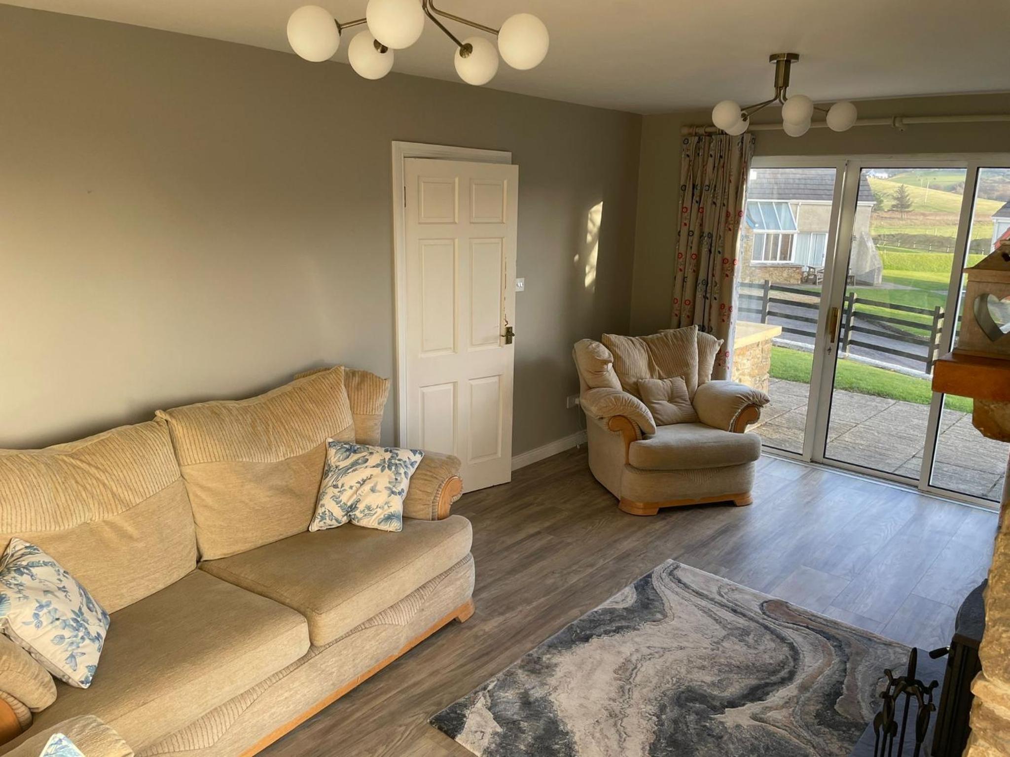Three-Bedroom House photo 2