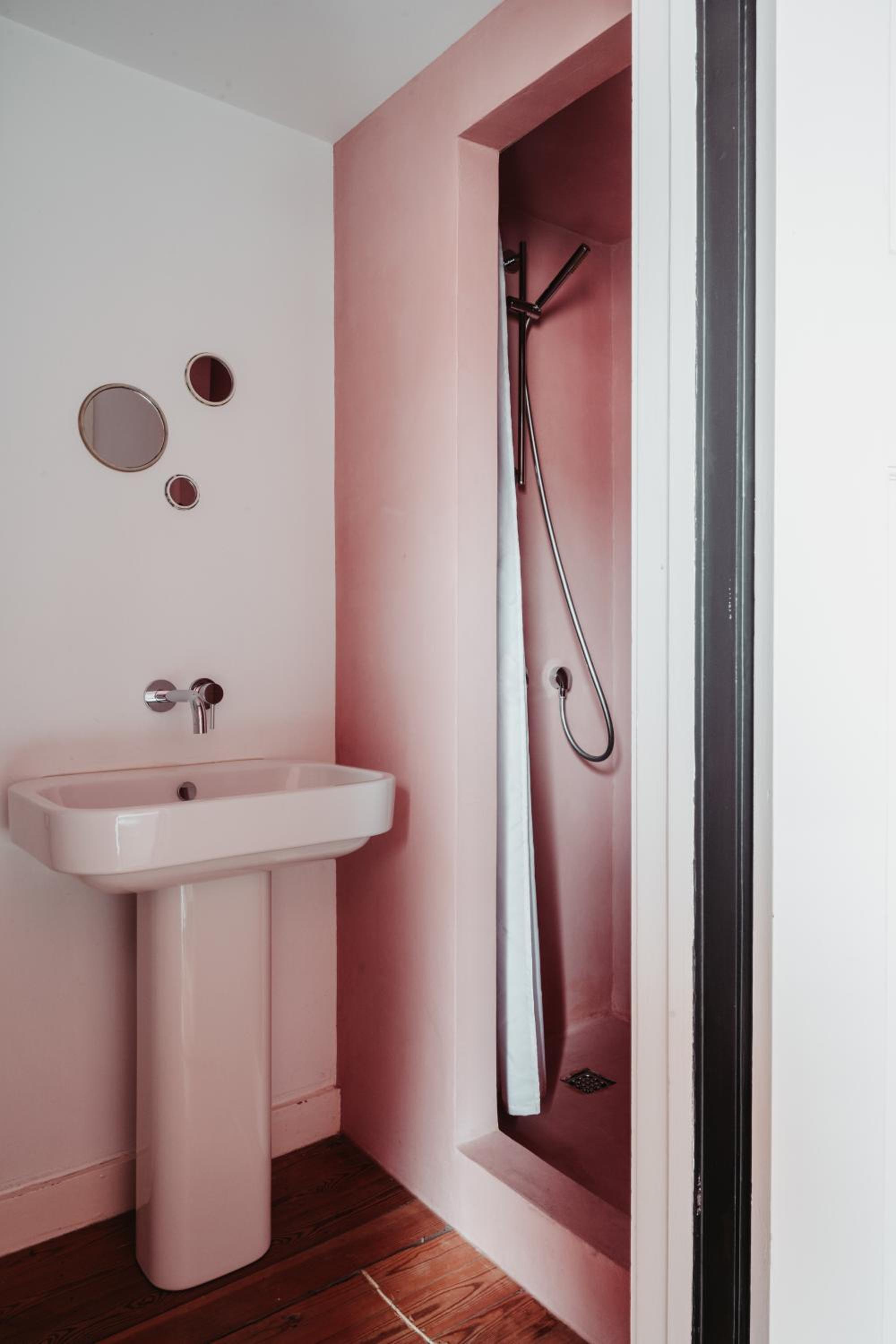 Double Room with Private Bathroom photo 3
