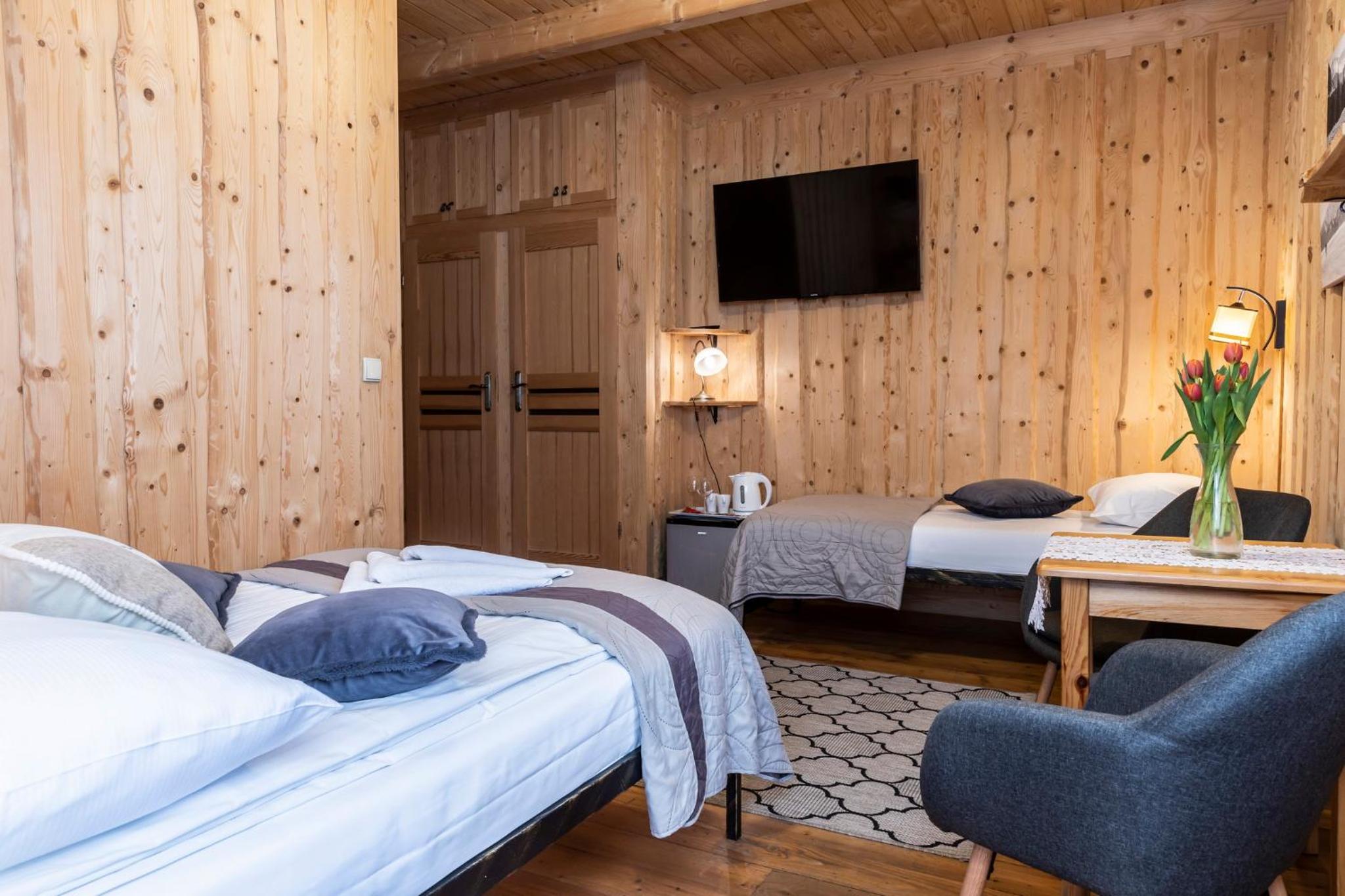 Triple Room photo 2