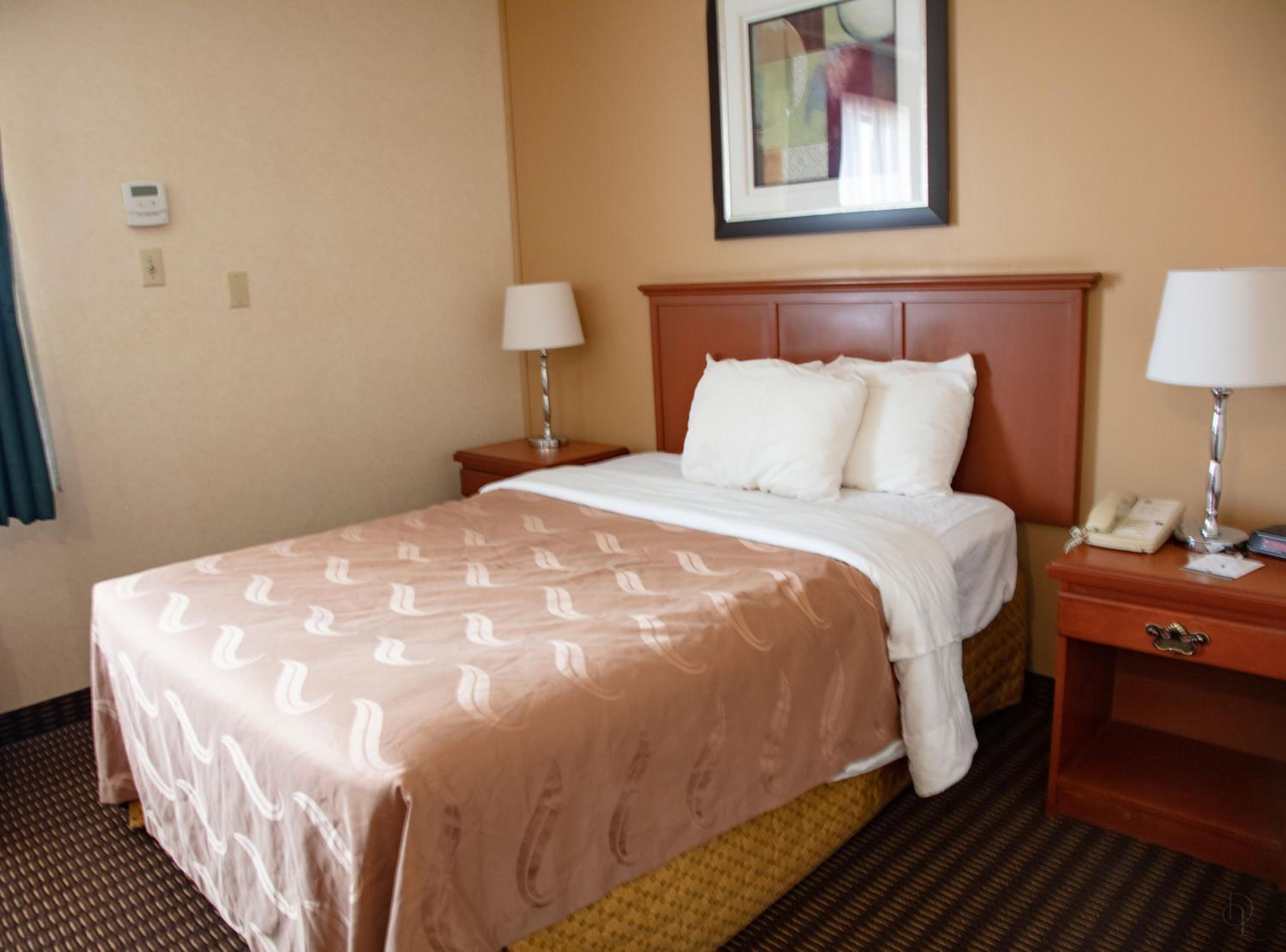 Economy Double Room photo 2