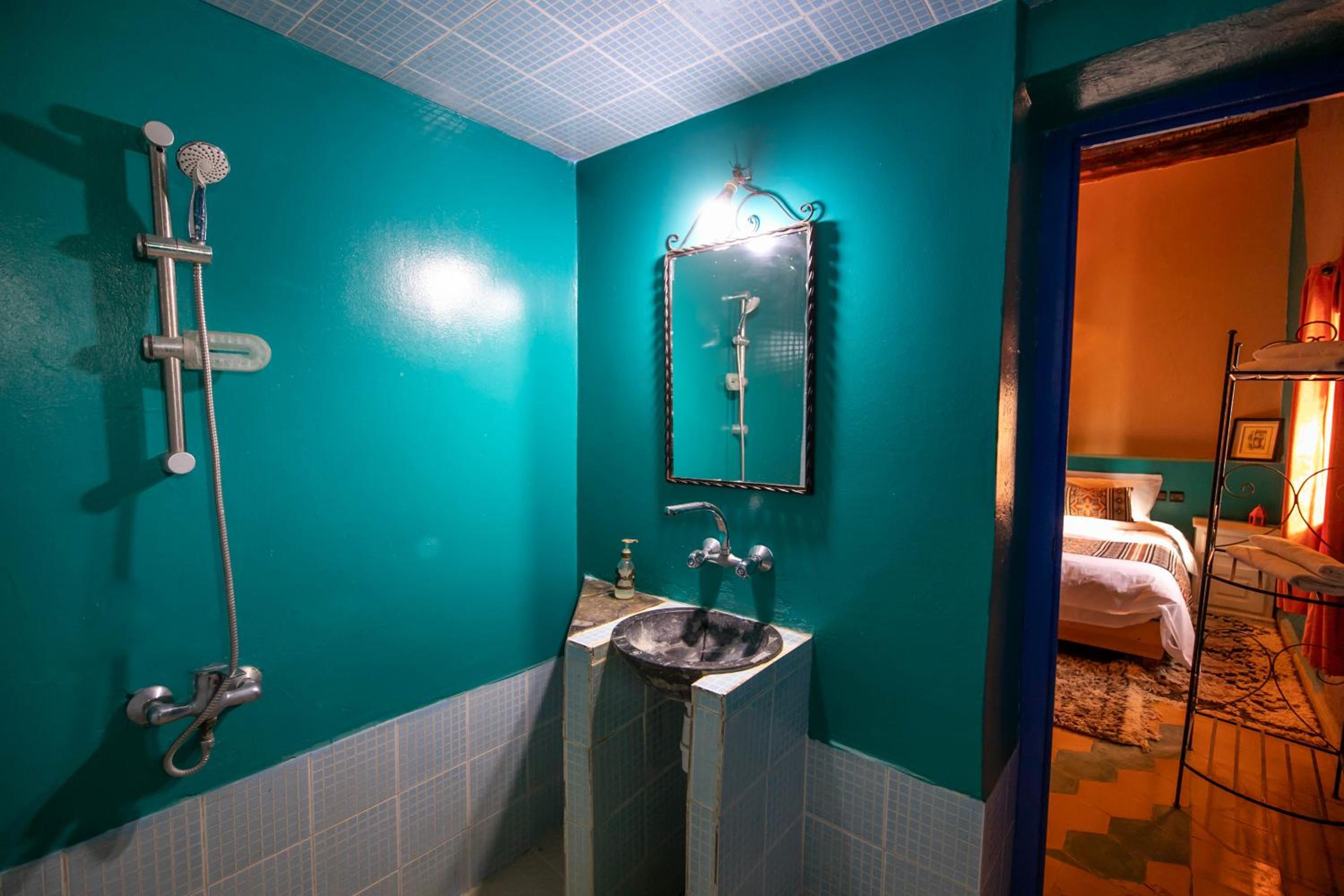 Superior Twin Room photo 3