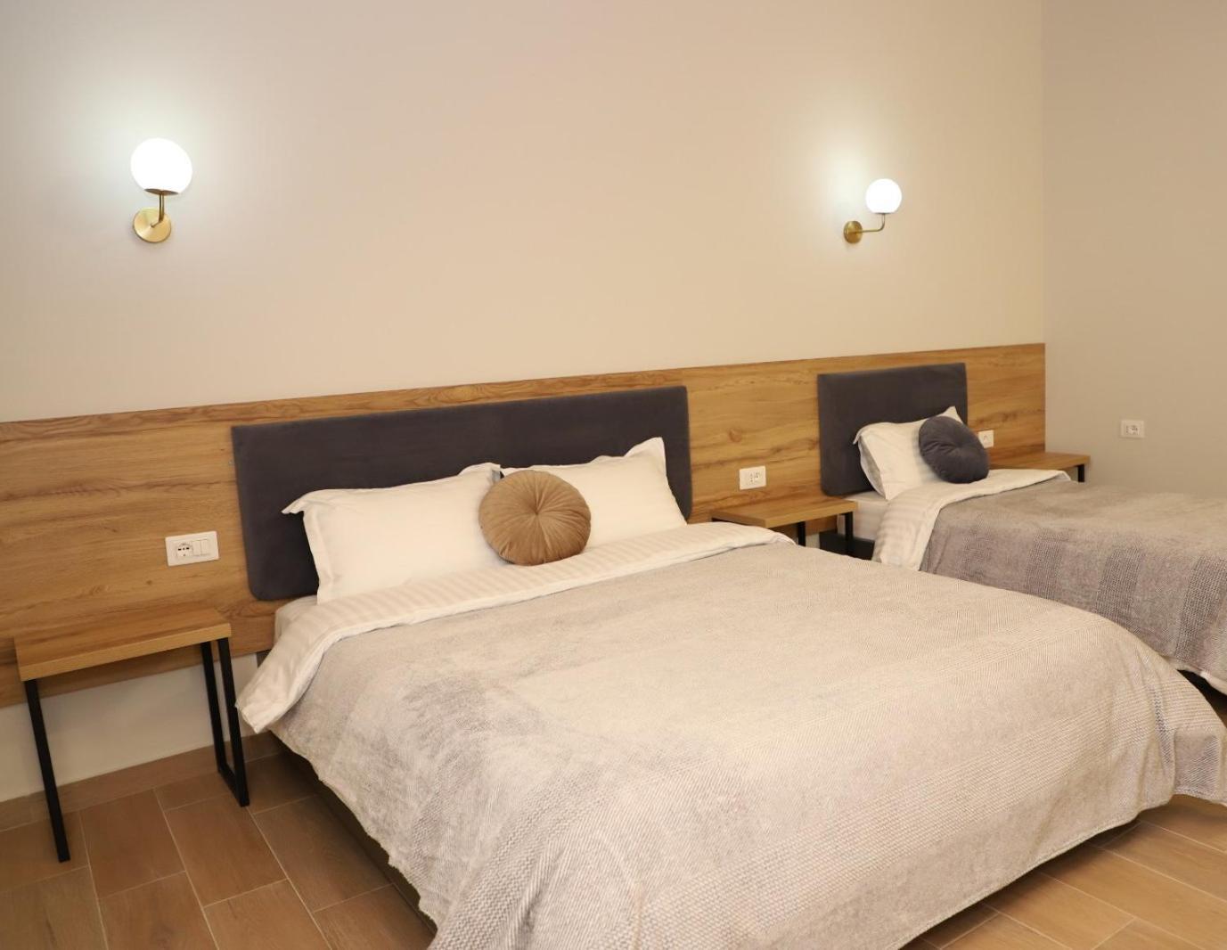 Standard Triple Room photo 2