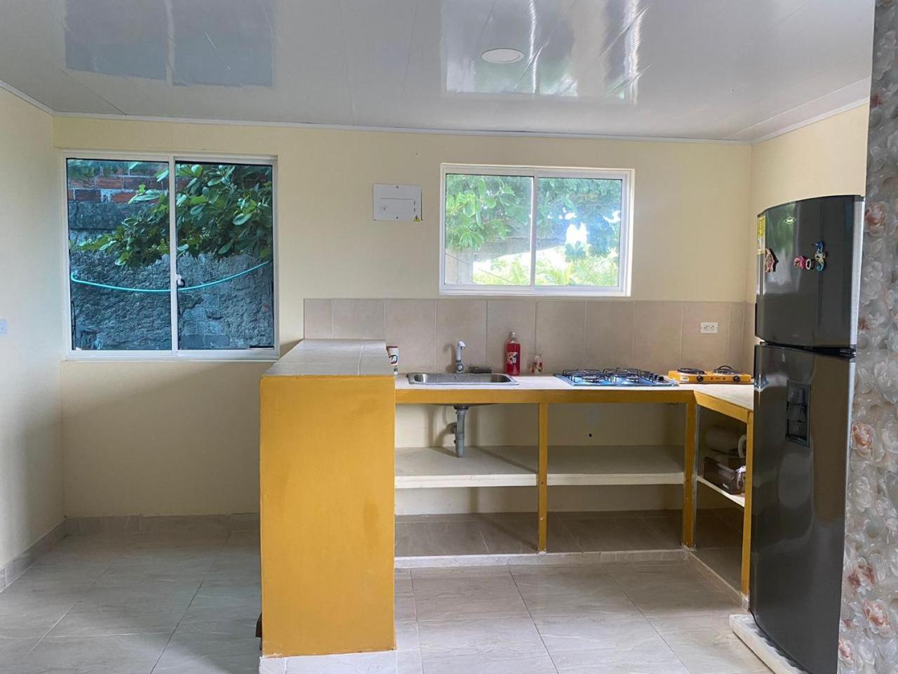 One-Bedroom House photo 2