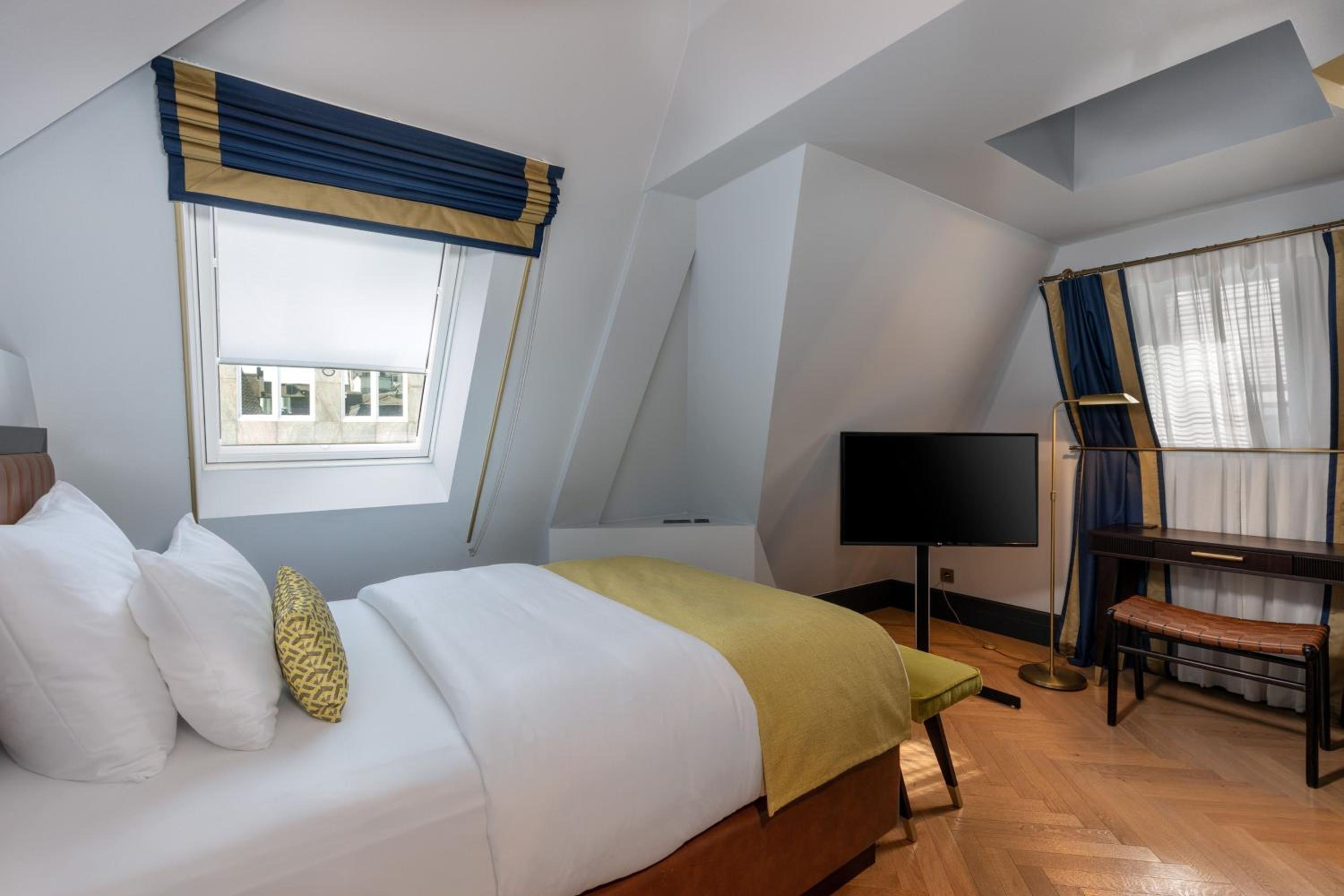 Small Standard Single Room