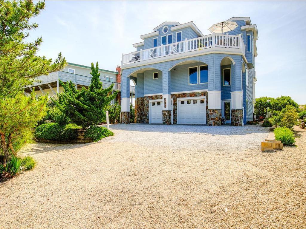 Five-Bedroom Holiday Home photo 2