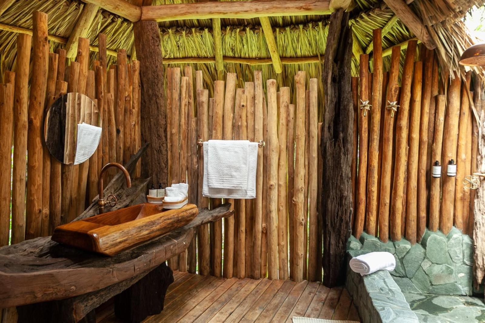 King Room with Spa Bath photo 2