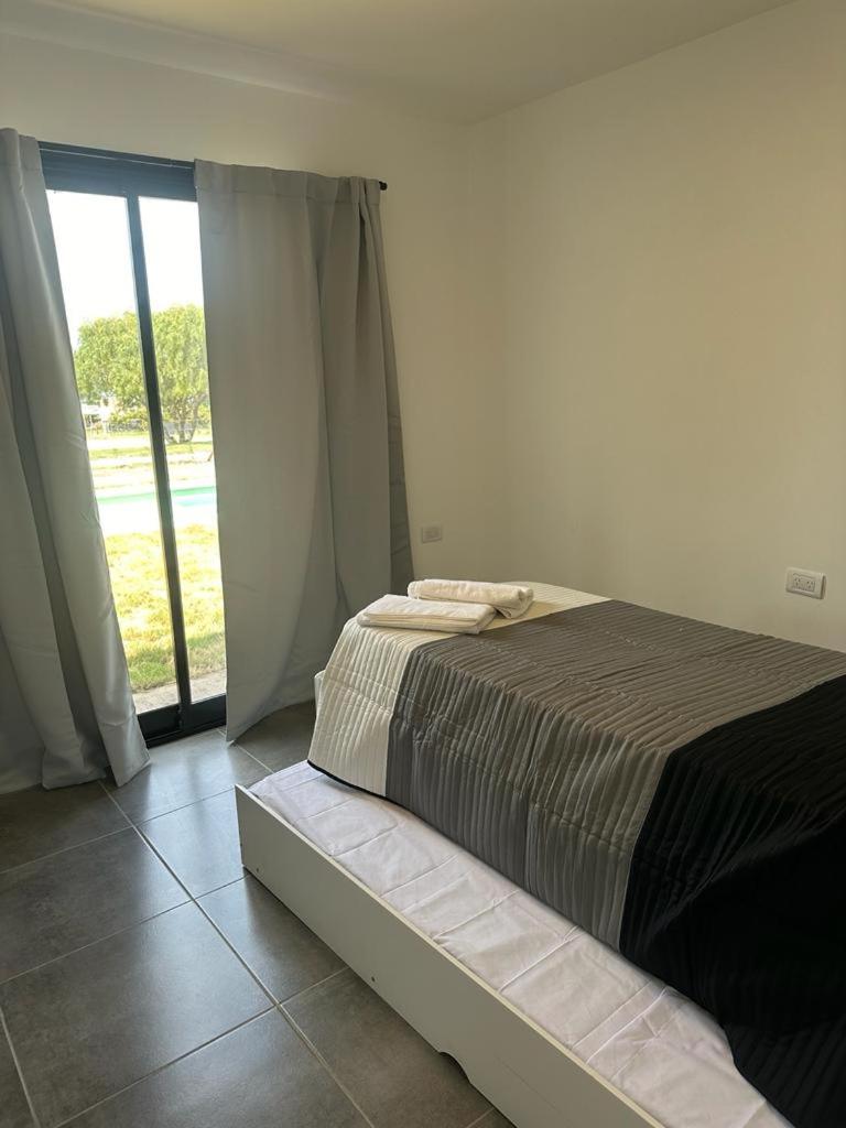 Three-Bedroom House photo 2