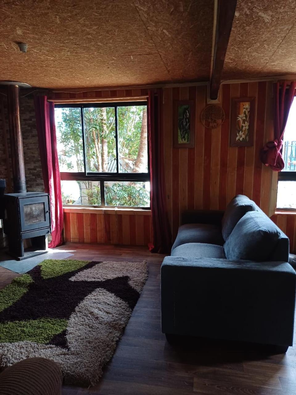 Four-Bedroom House photo 1