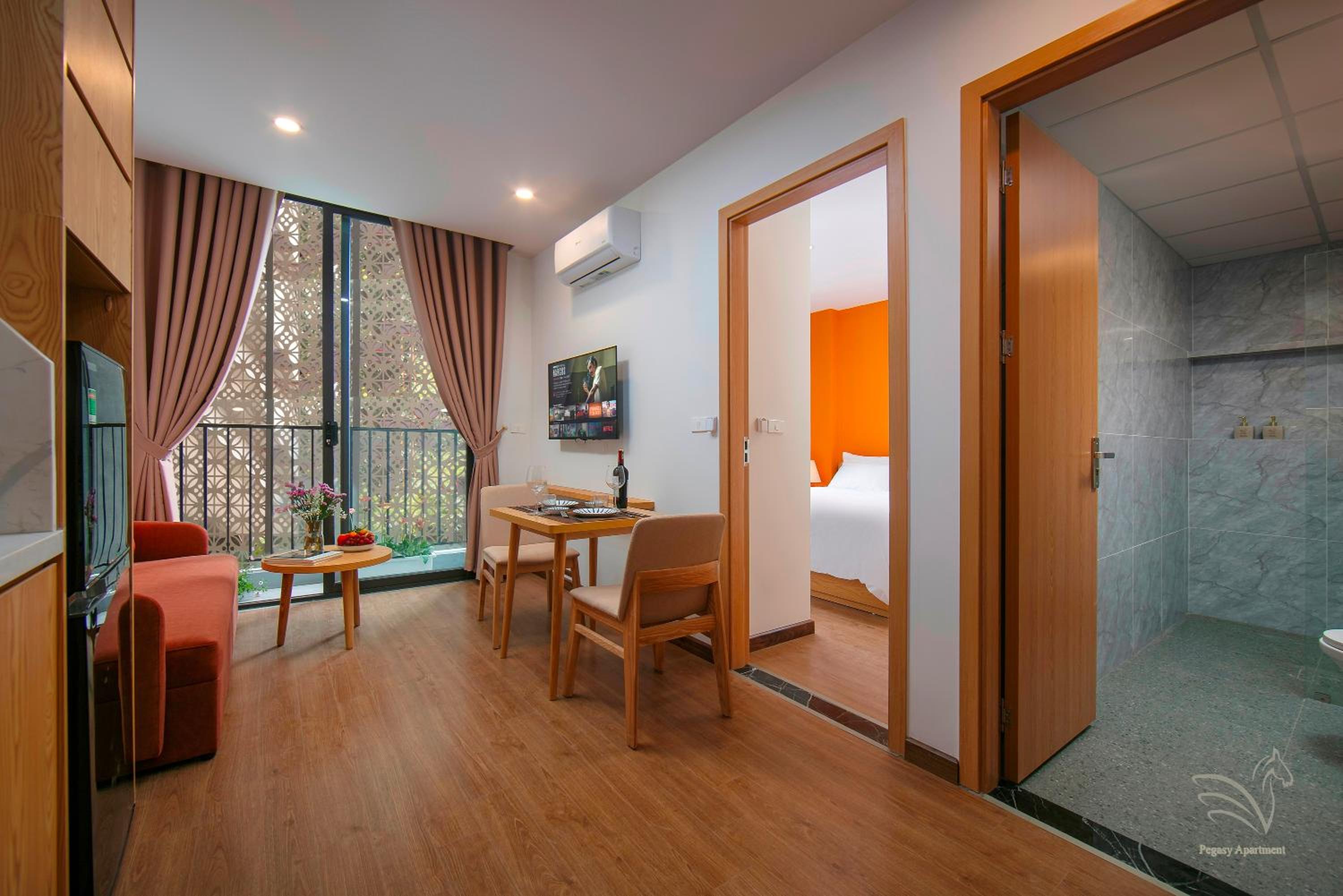 One-Bedroom Apartment