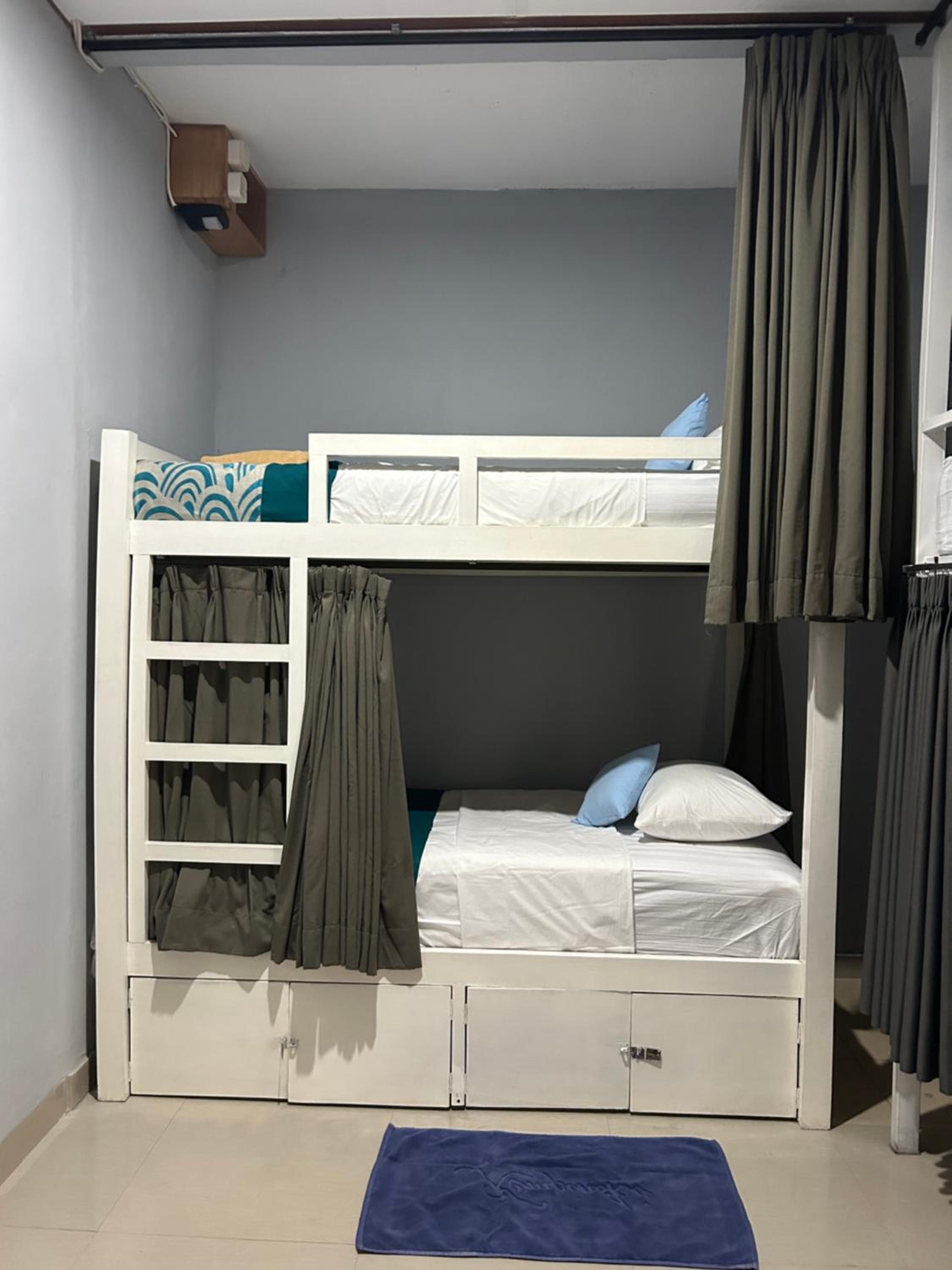 Bed in 8-Bed Mixed Dormitory Room photo 2