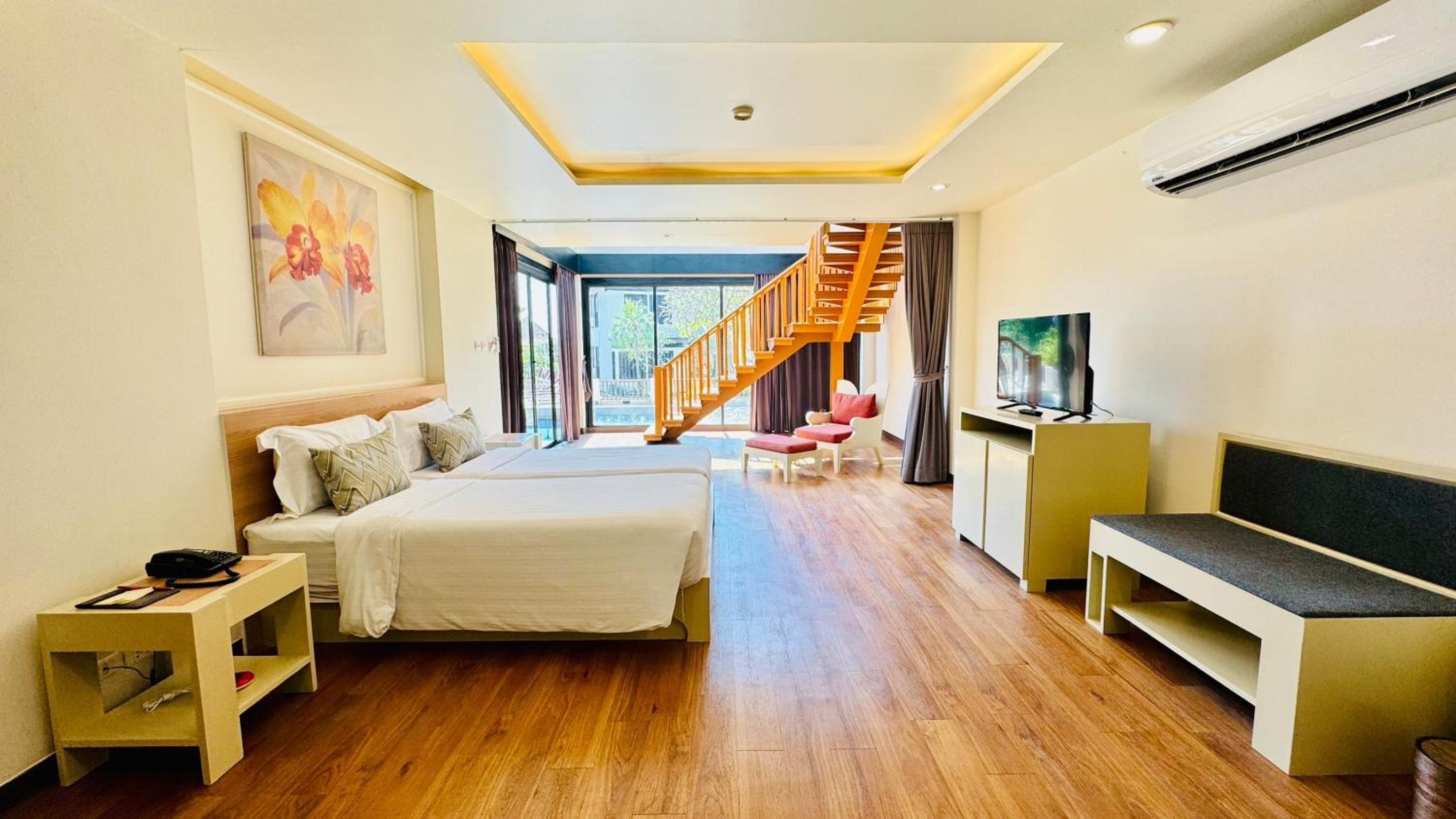 Two-Bedroom Duplex - Pool Side - Photo 28
