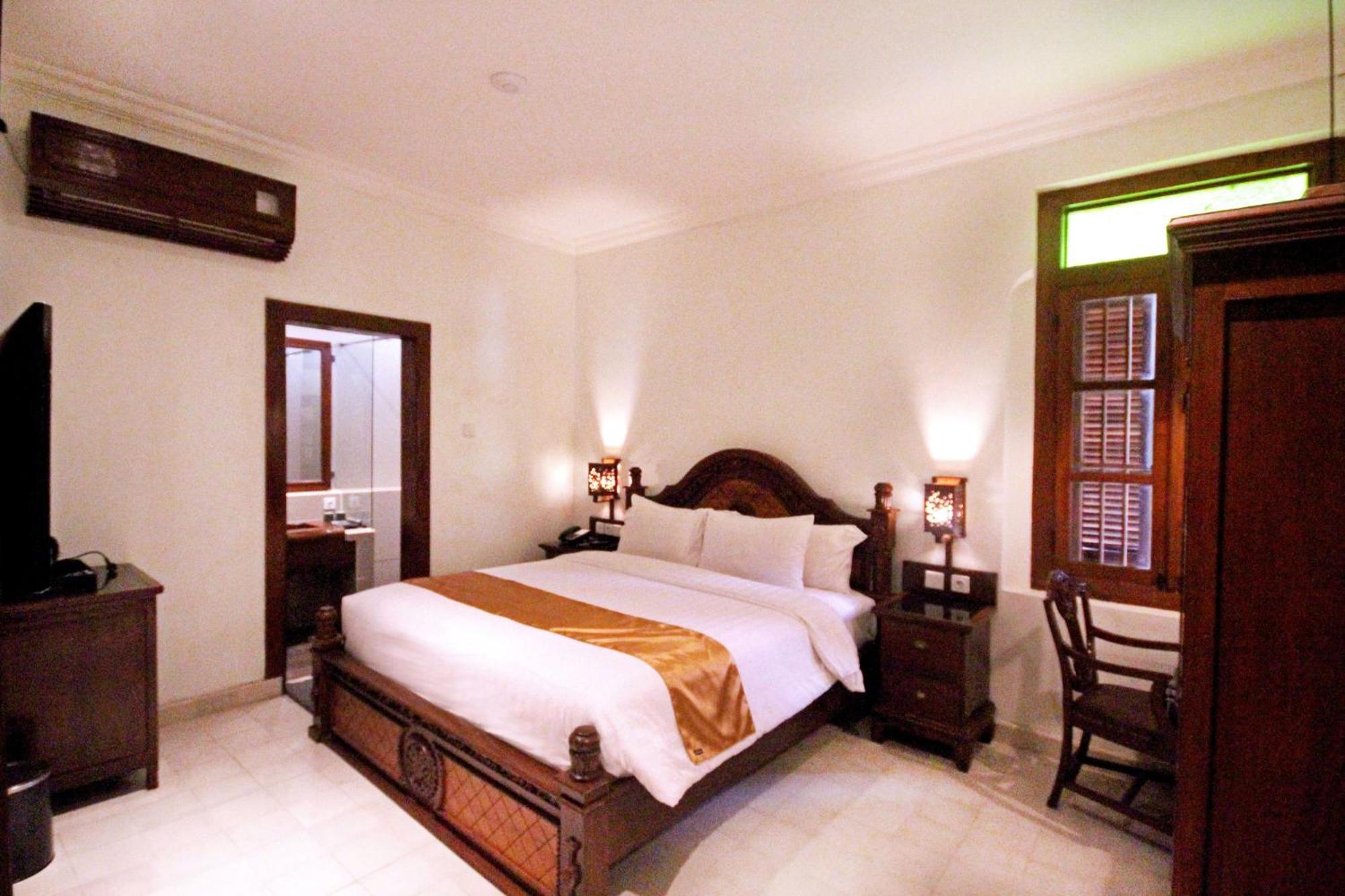Pendopo Suite Room