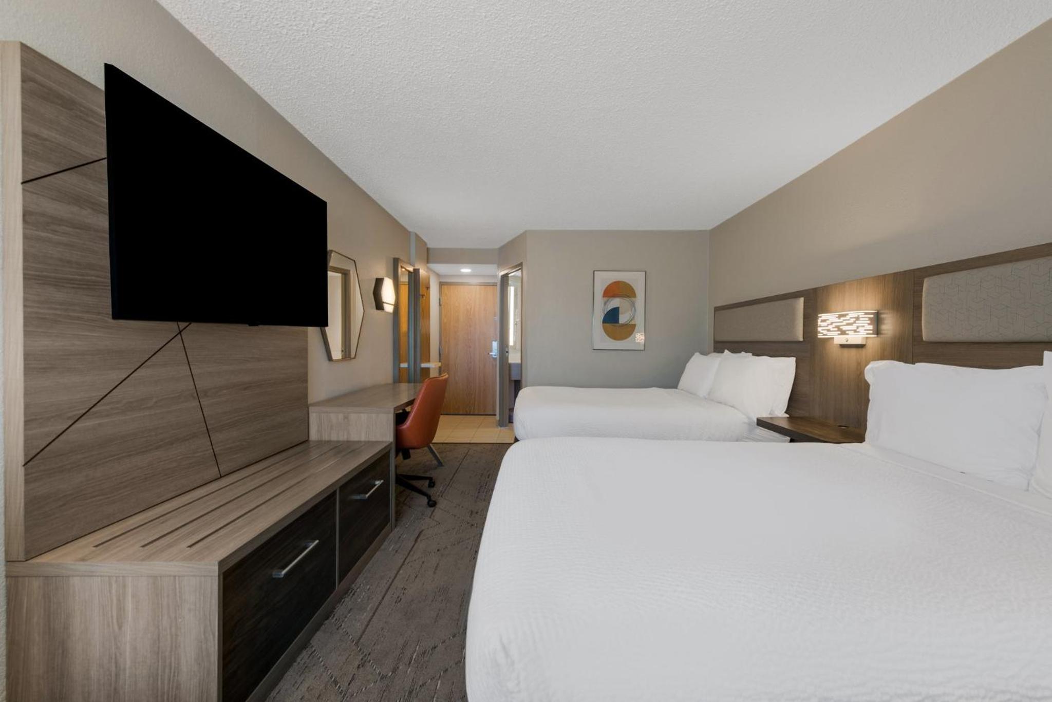 Standard Double Room with Two Double Beds - Photo 3
