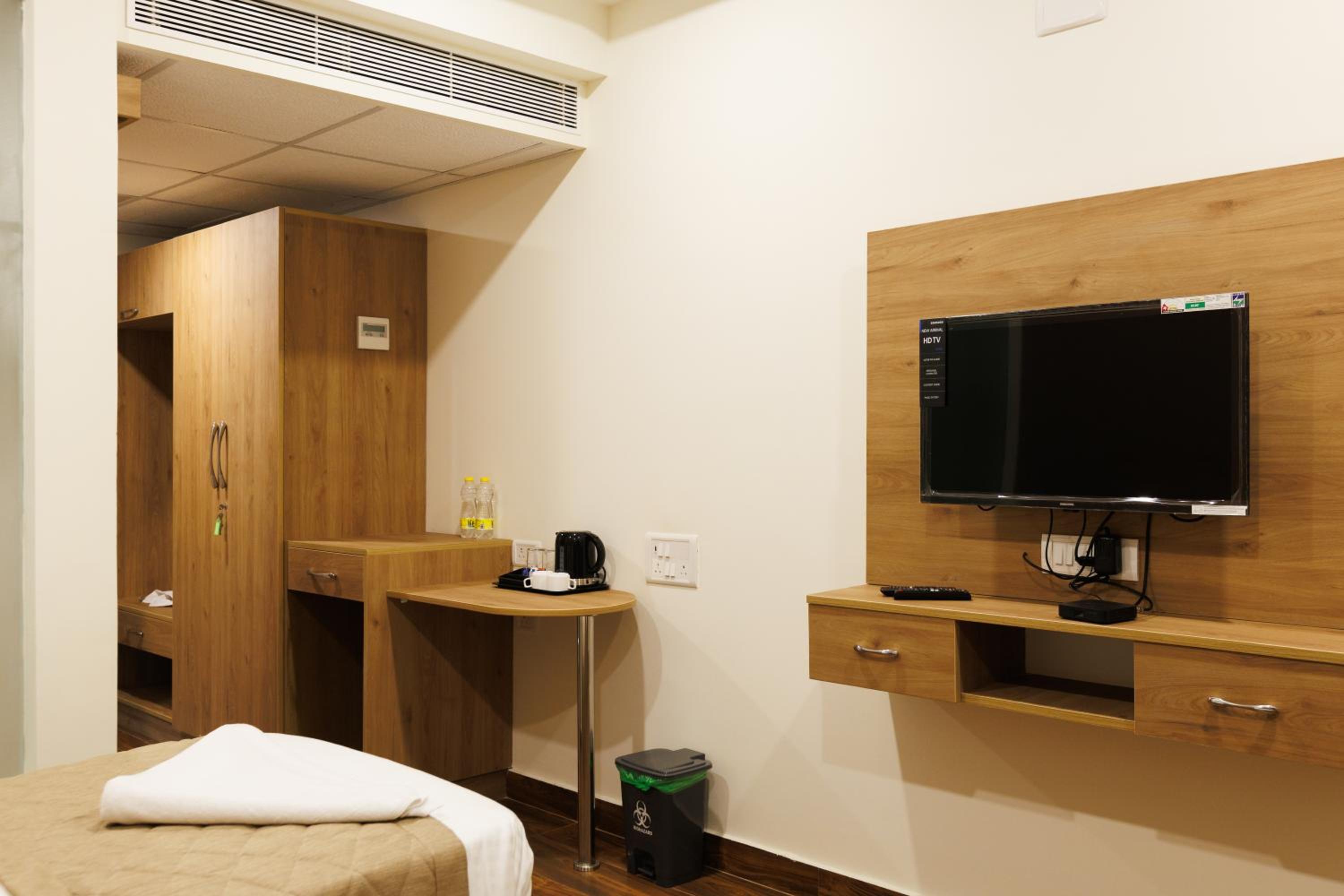 Standard Double Room - Photo 6