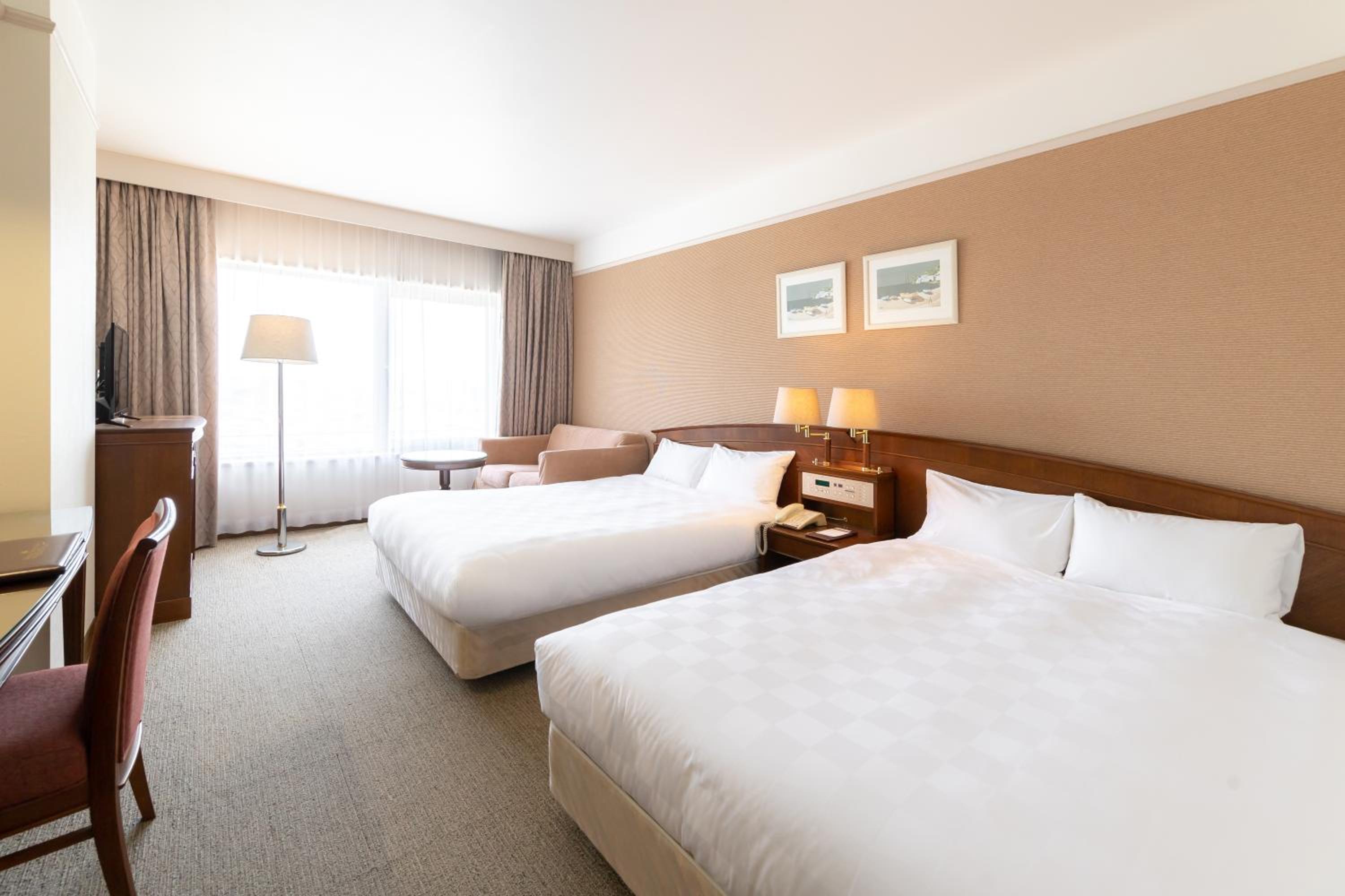 Deluxe Twin Room - Non-Smoking - Photo 1