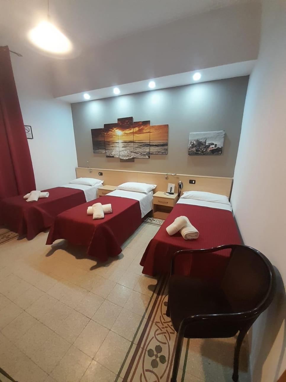Triple Room with Private External Bathroom photo 1