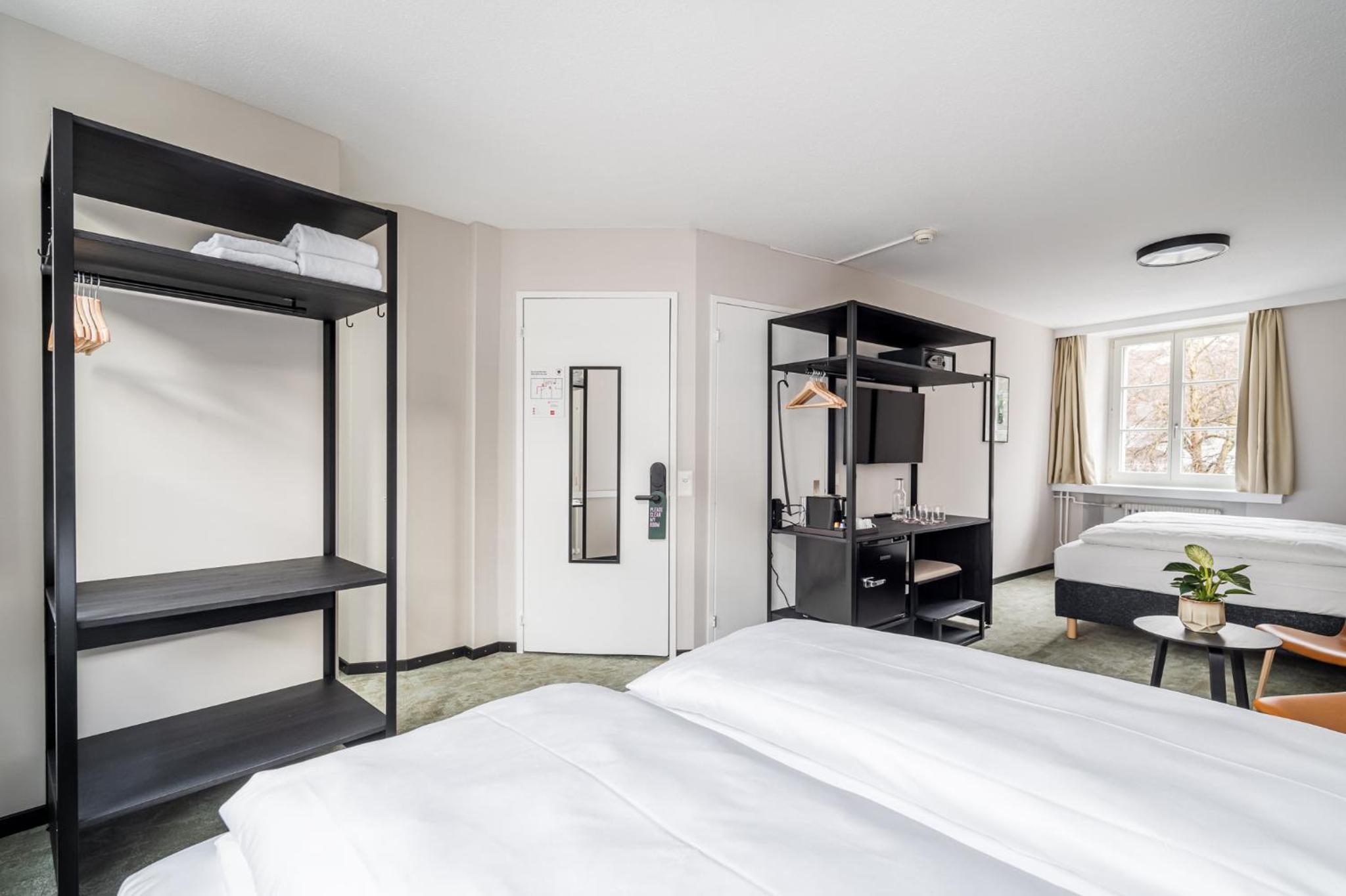 Superior Quadruple Room photo 3