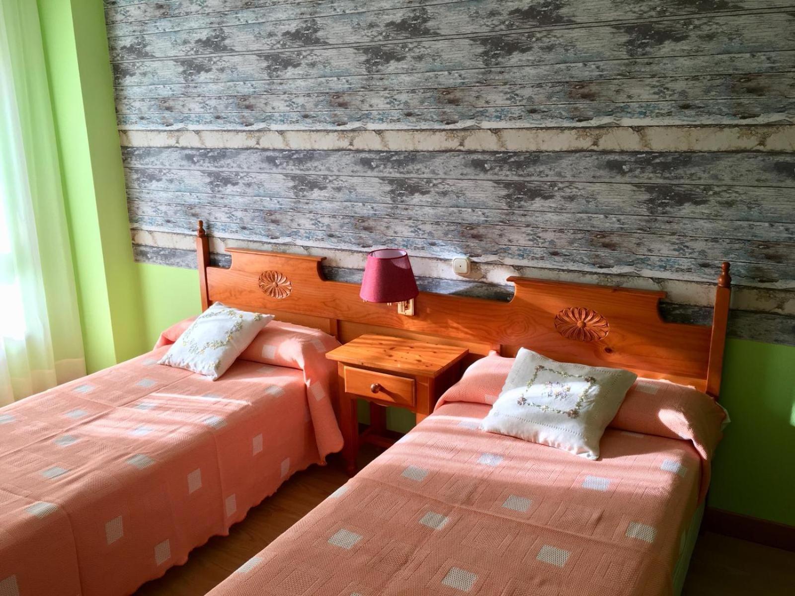Habitación Doble con Baño Privado