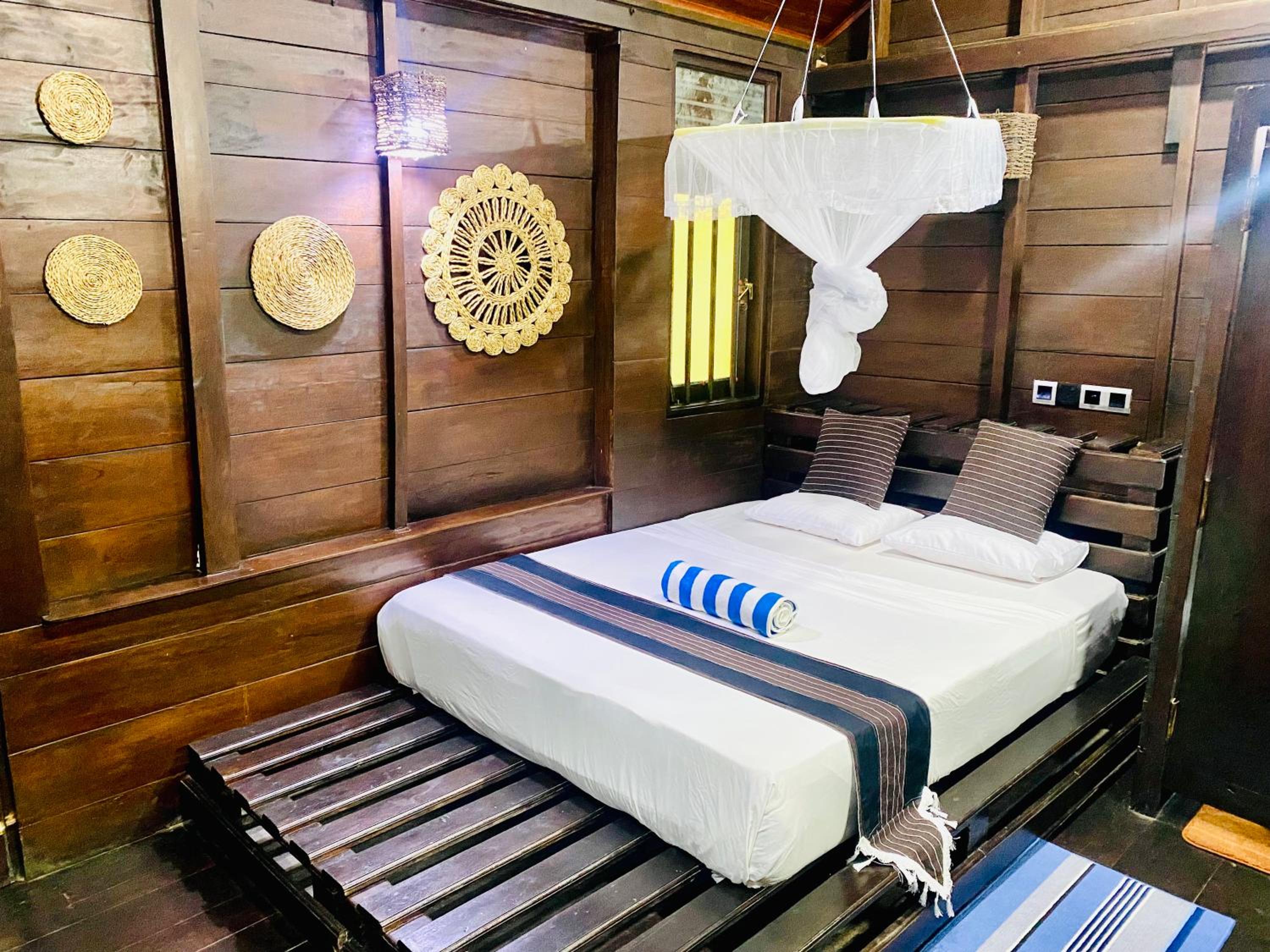 Deluxe Chalet photo 3