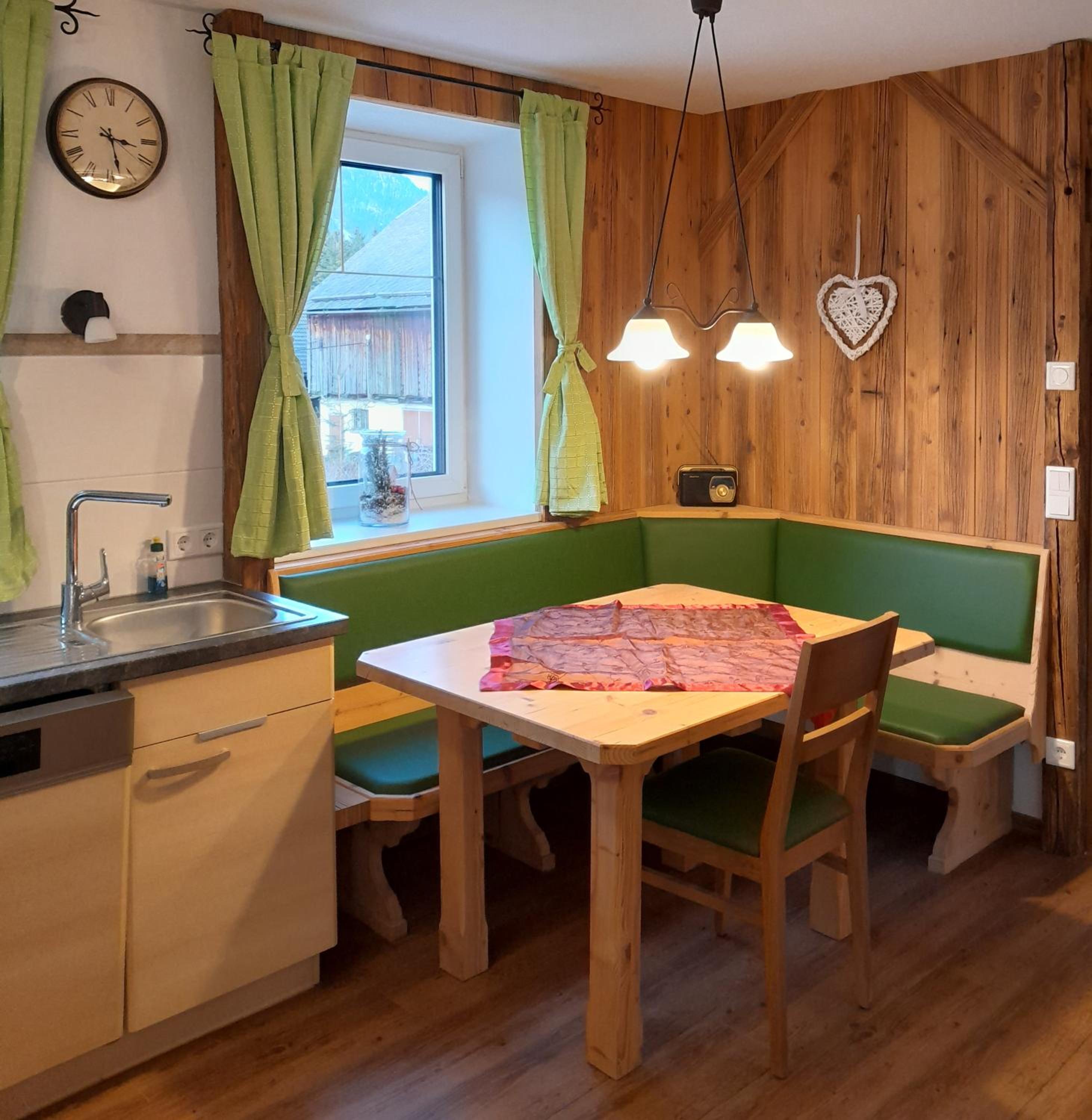 Apartment - Split Level photo 2