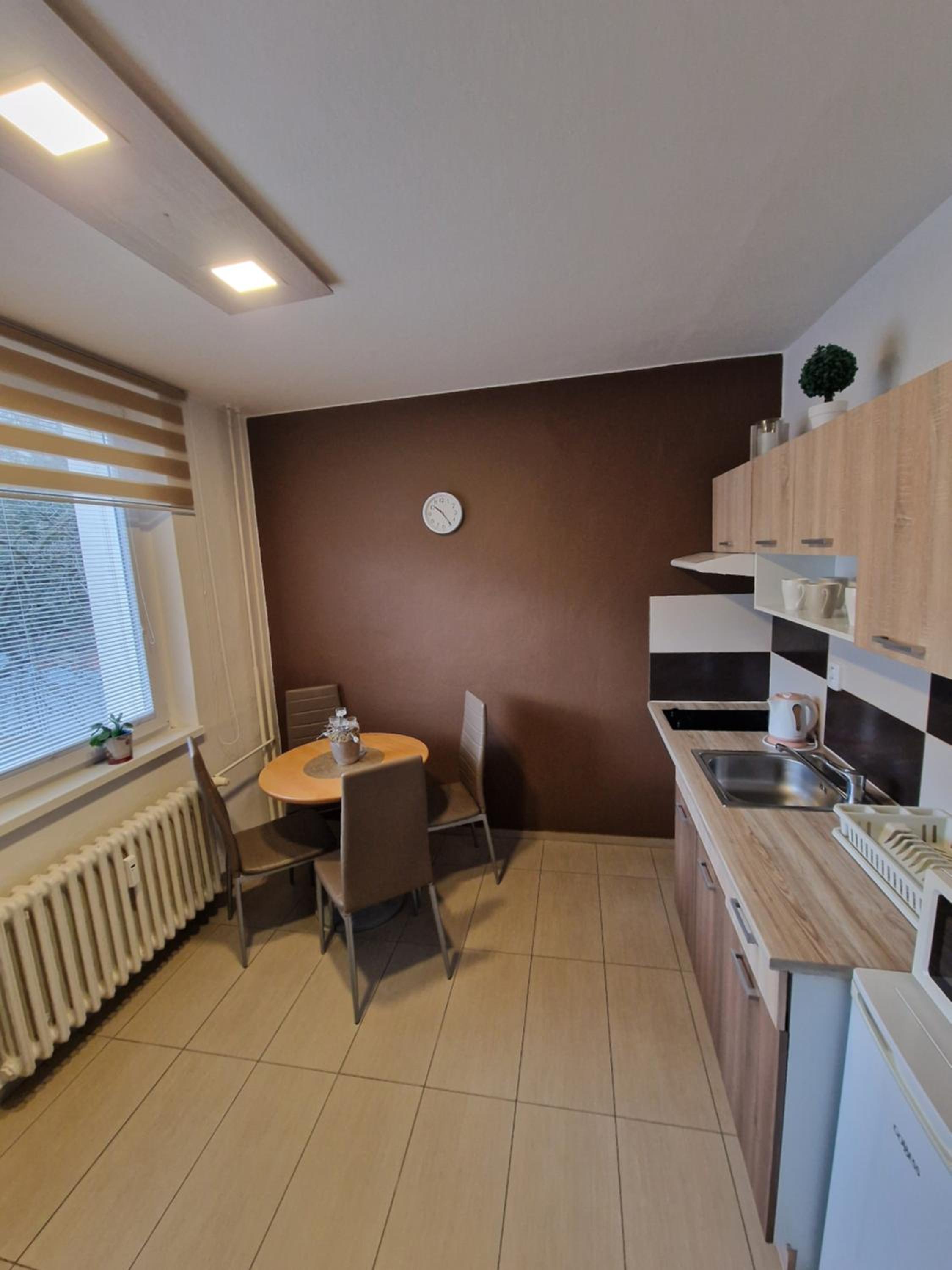 Apartment photo 3
