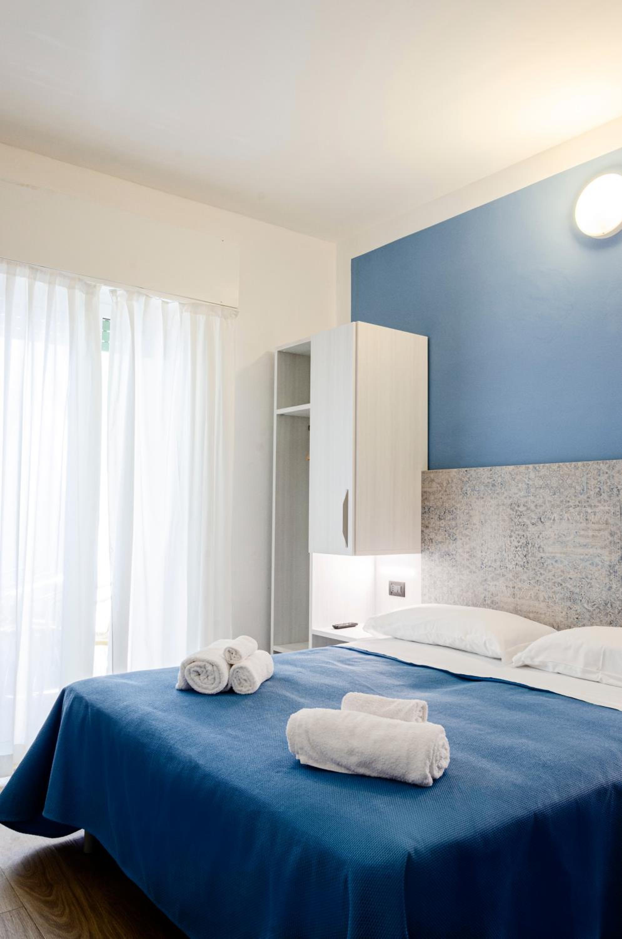 Triple Room with Balcony
